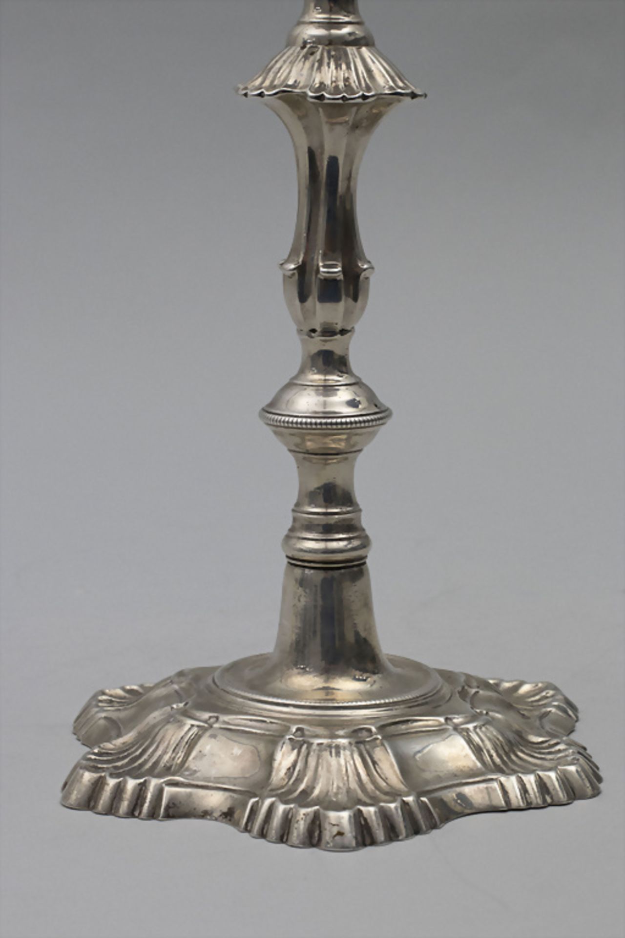 Barock Leuchter / A candle stick, Henry Hayens, London, 1771 - Bild 2 aus 8