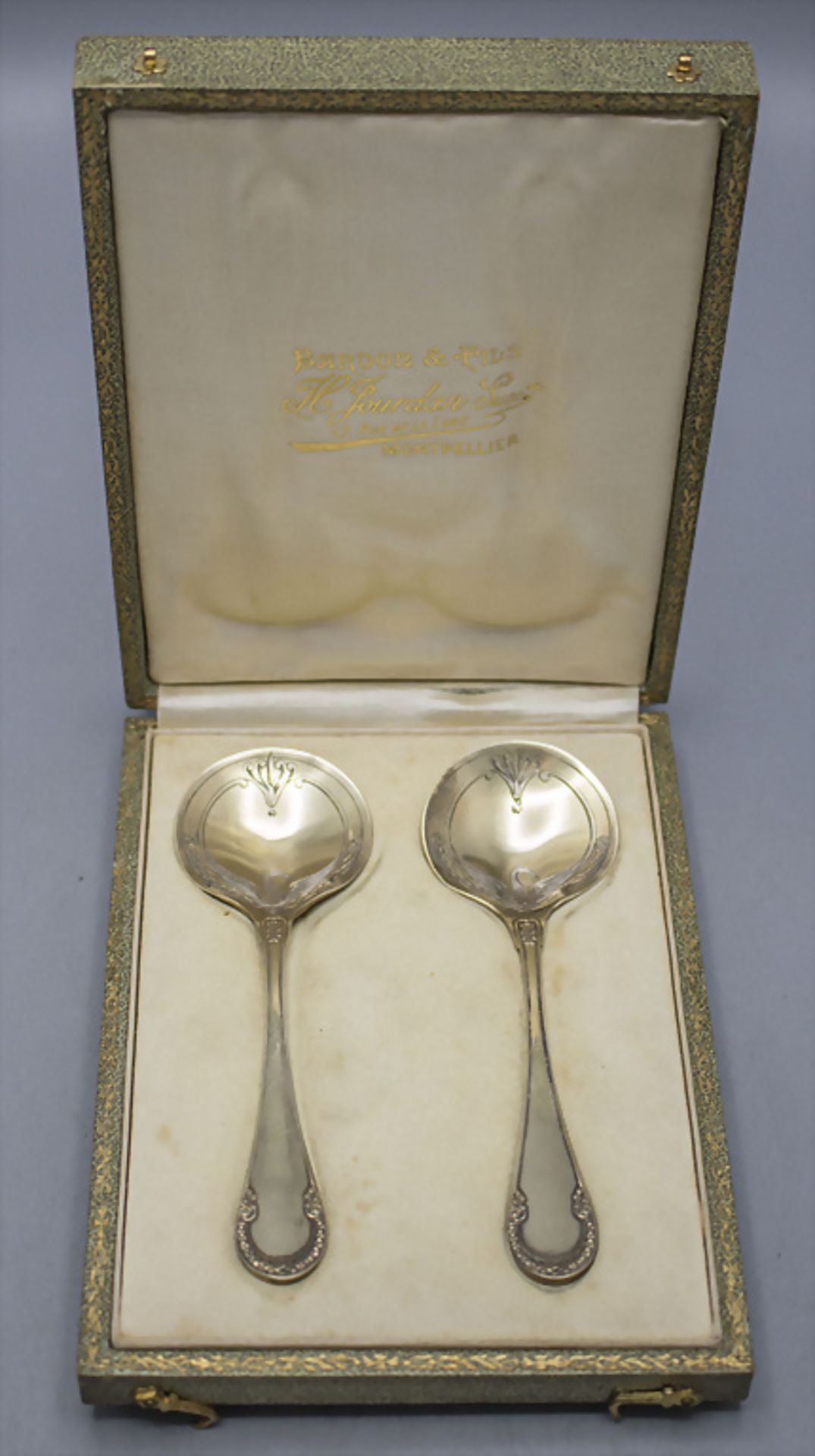 Paar Sahnelöffel im Etui / A pair of cream spoons in a box, Frankreich, um 1880 - Bild 2 aus 6