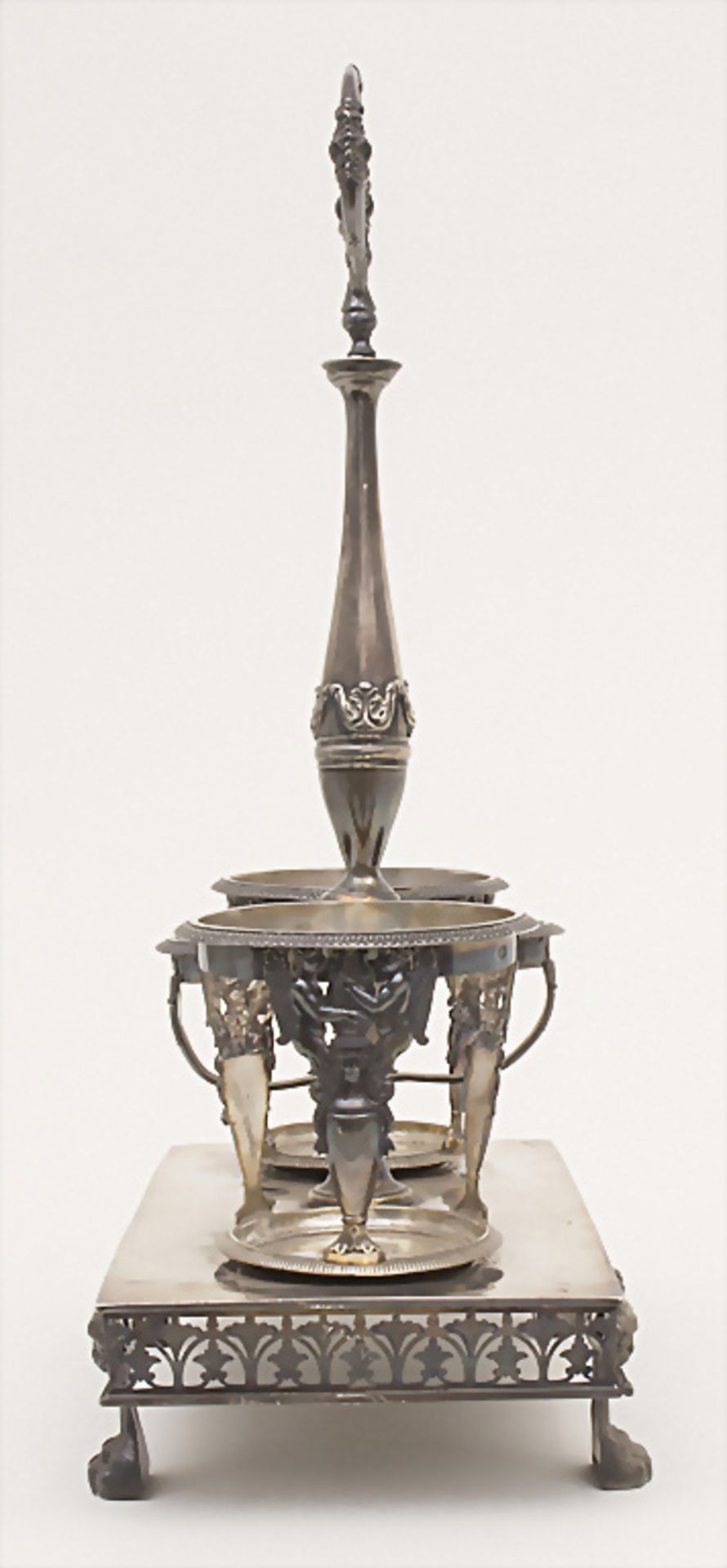 Empire-Menage / A silver cruet stand, Meister Jean-Pierre Bibron, Paris, 1803-1809 - Bild 2 aus 11