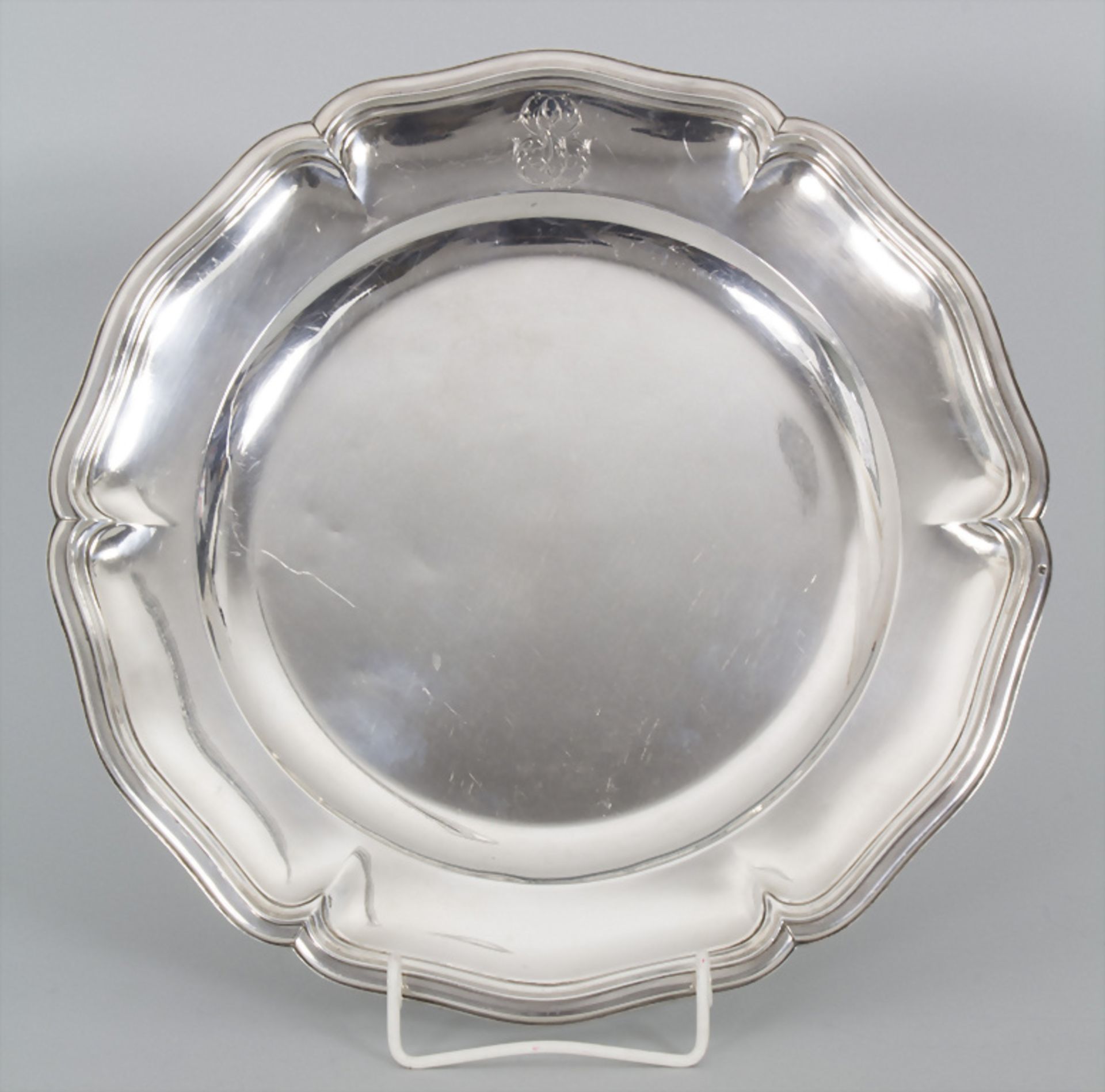 Runde Silberplatte / A silver platter, Paul Canaux, Paris, um 1900