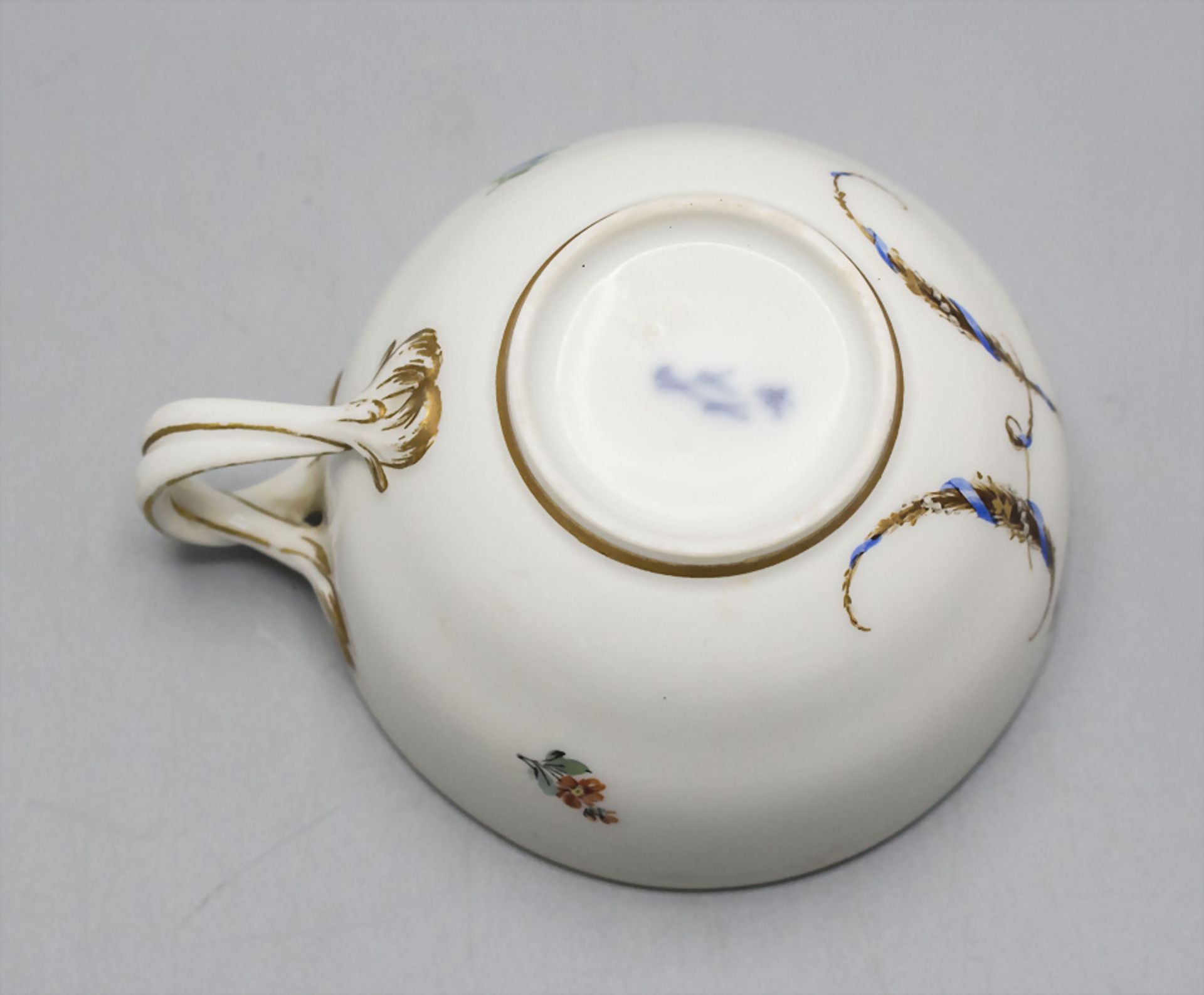 2 Porzellan Tassen mit Untertassen / Two cups with saucers, Meissen, Marcollini-Zeit 1774-1814 - Image 7 of 13
