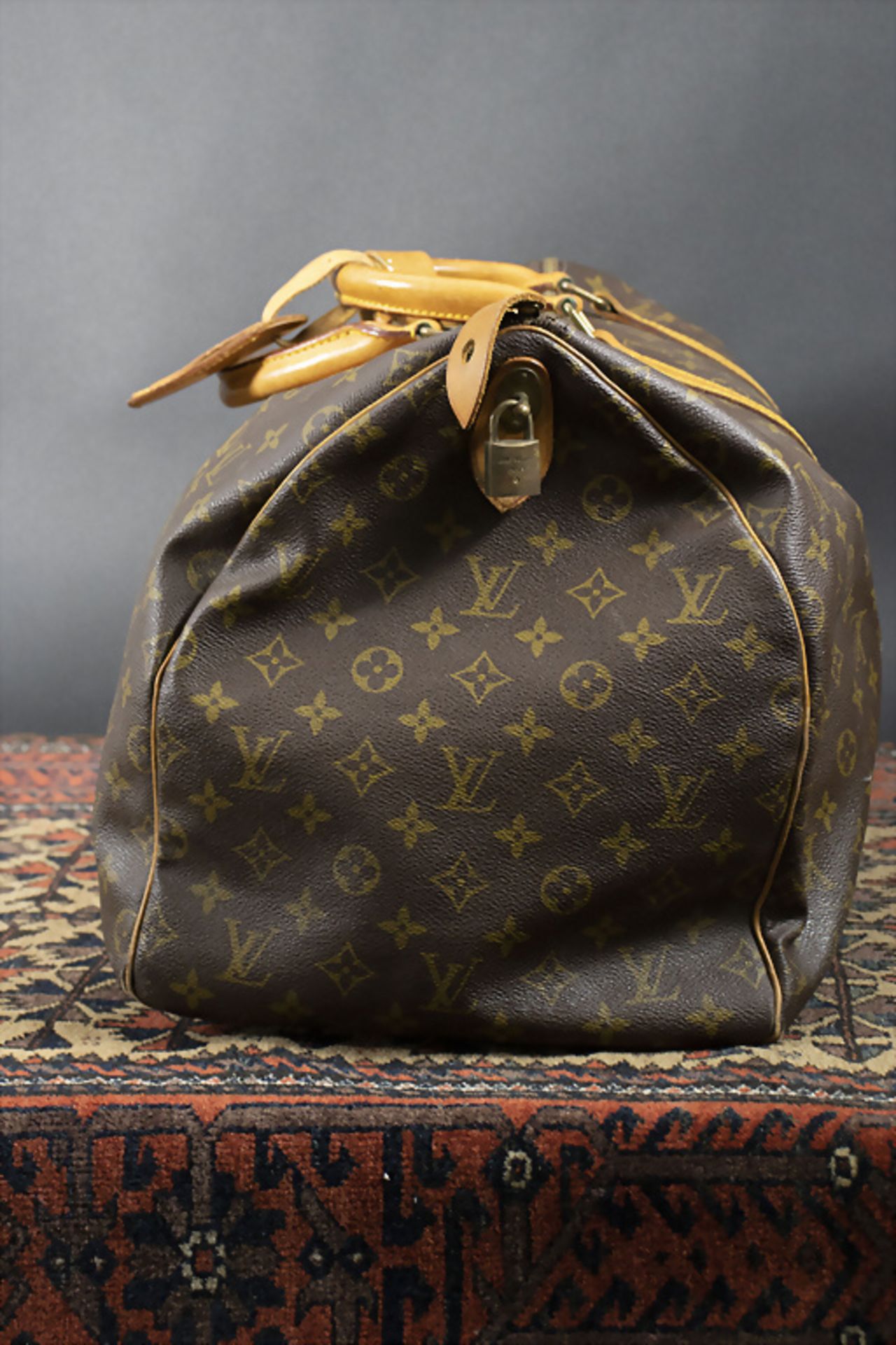 Reisetasche / A traveling bag, Louis Vuitton, Paris, 2. Hälfte 20. Jh. - Image 3 of 8