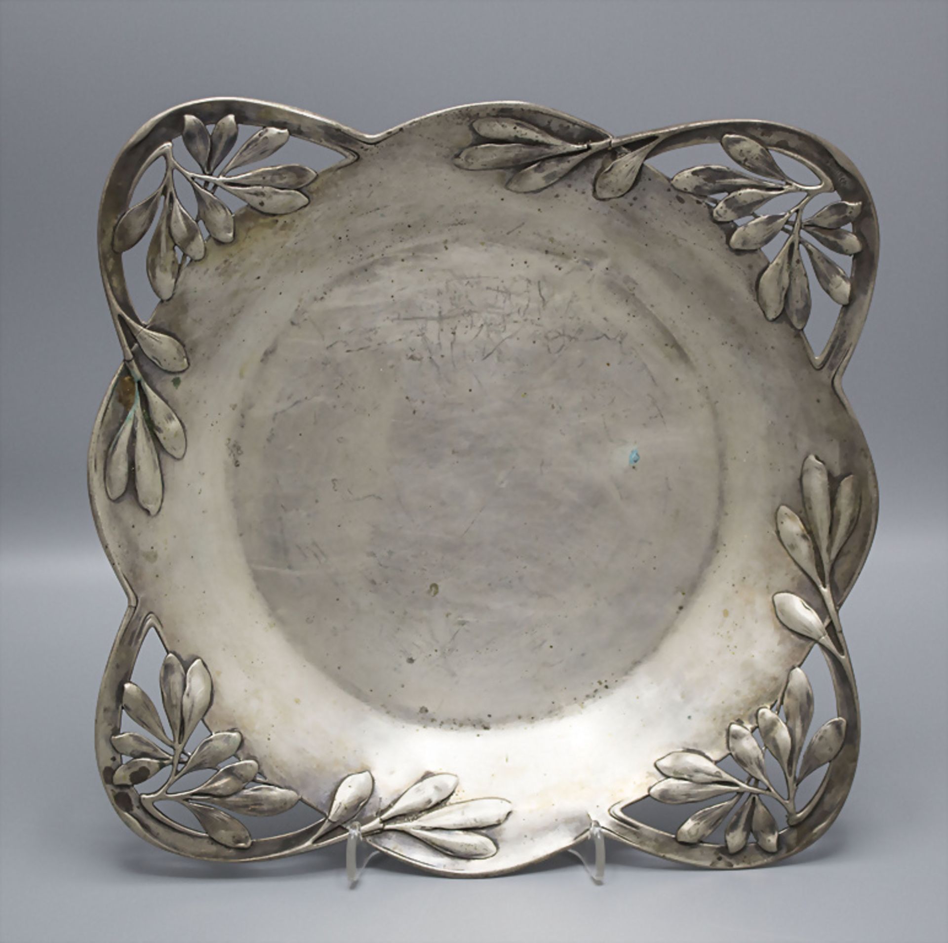 Jugendstil Schale / A plated Art Nouveau bowl, um 1904