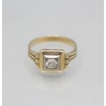 Damenring mit Diamant / A ladies 14 ct gold ring with diamond