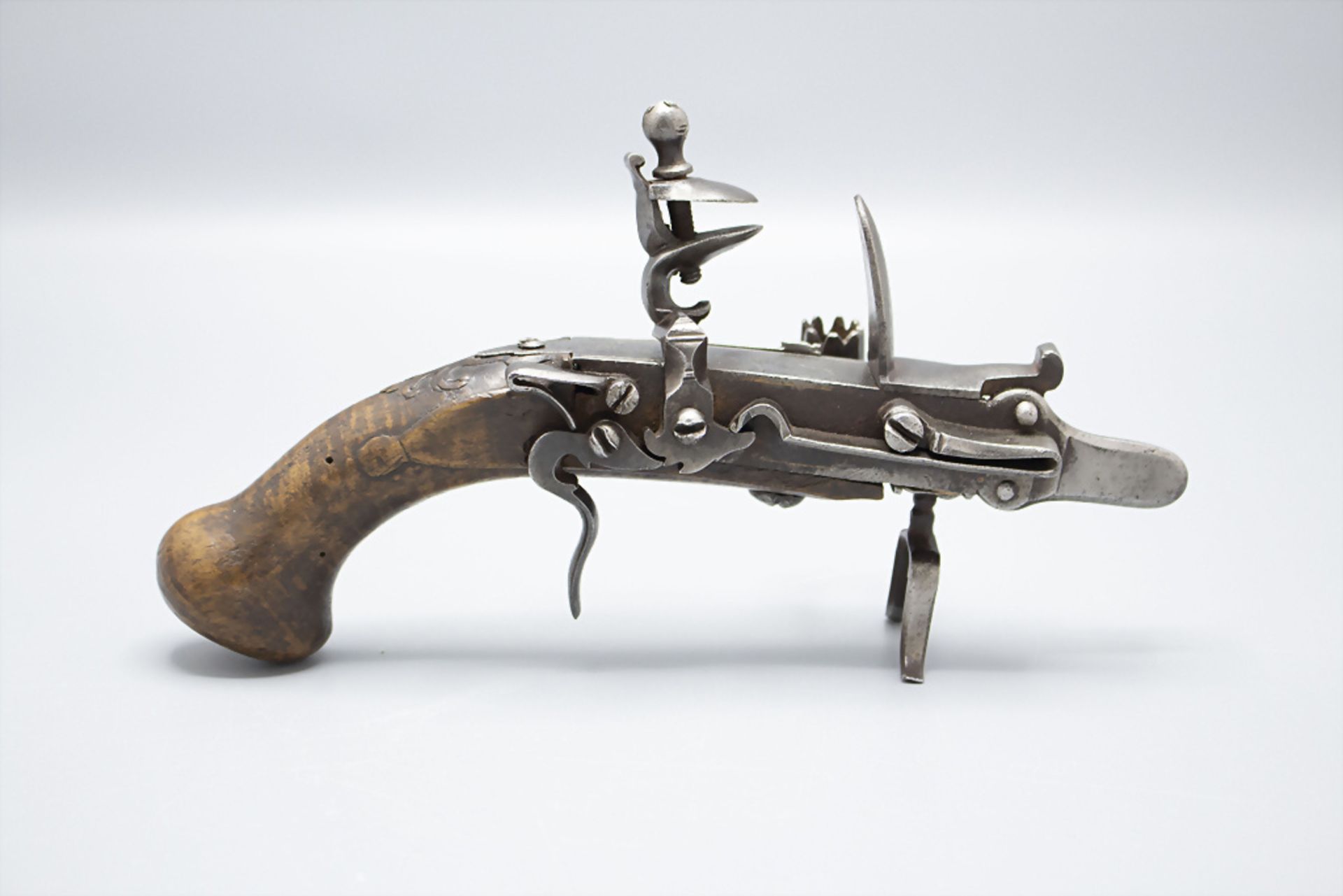 Seltenes Steinschloss-Tischfeuerzeug / A rare flintlock tinder lighter, England, 18. Jh. - Bild 3 aus 7