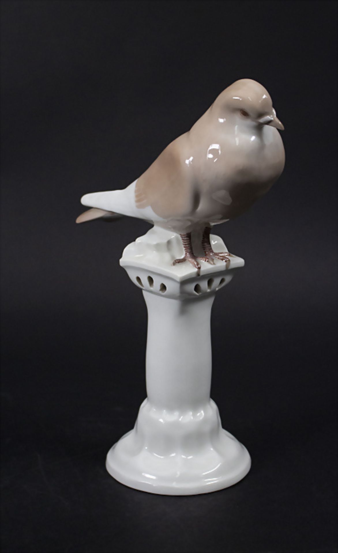 Jugendstil Vogelfigur 'Taube auf Postament' / An Art Nouveau bird figure of a pigeon on a ... - Image 2 of 6