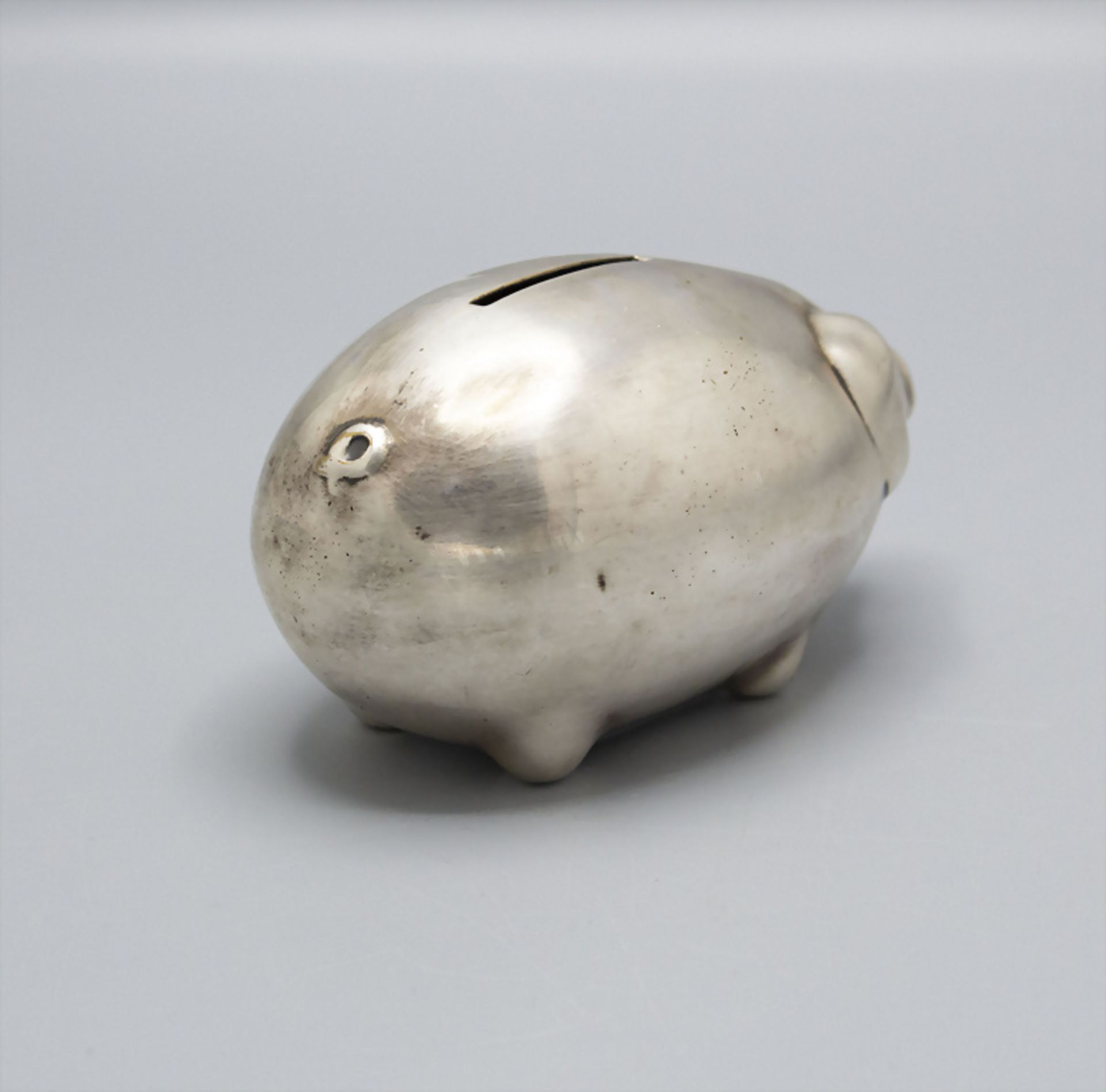 Art Déco Sparschwein / A plated Art Deco piggy bank, Belgien, um 1920 - Image 4 of 6