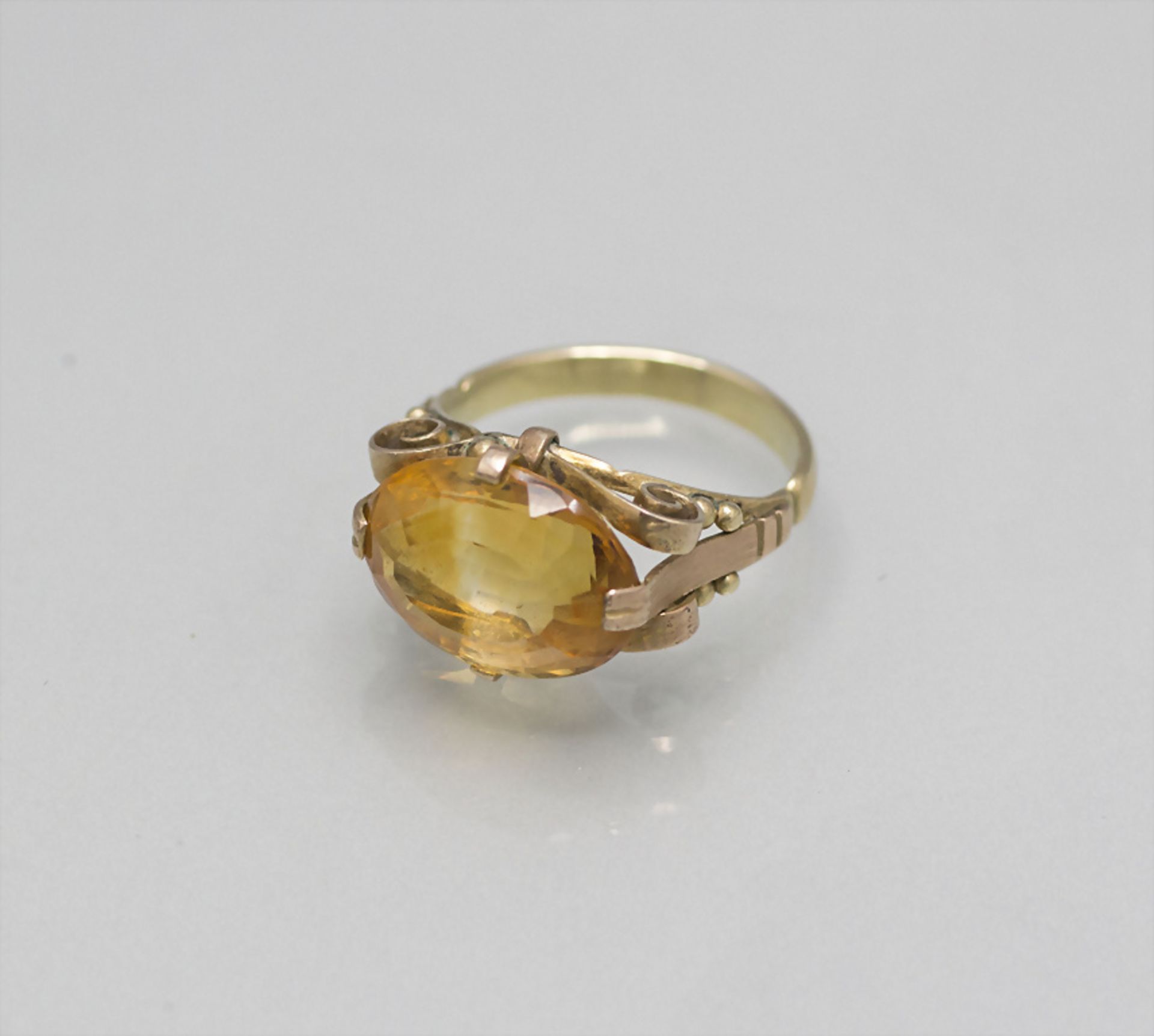 Damenring mit Citrin / A ladies 14 ct gold ring with citrine