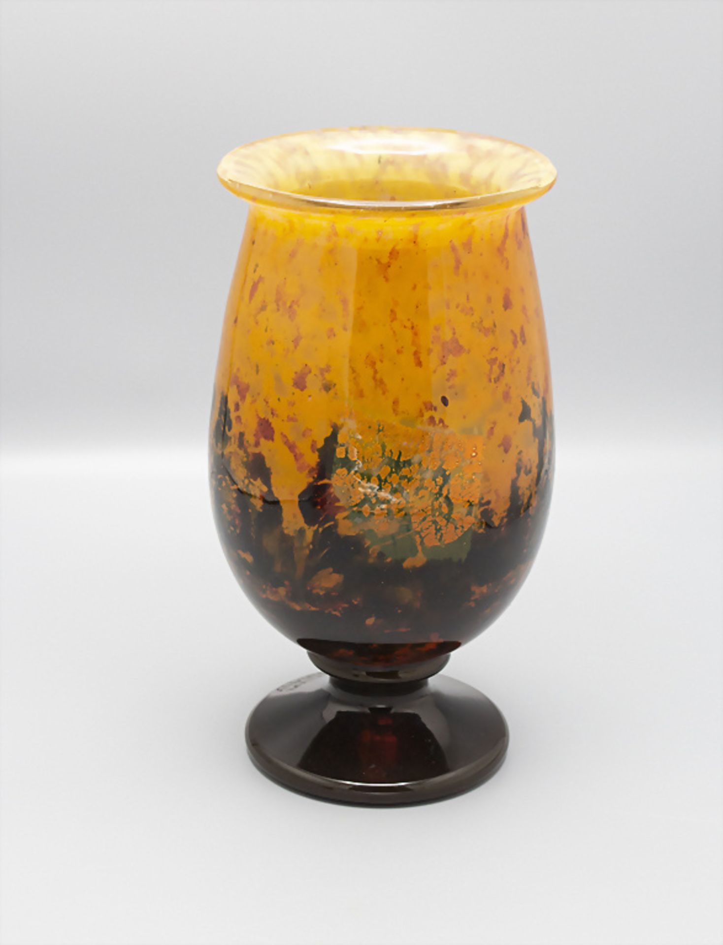 Art Déco Vase / An Art Deco glass vase, Daum, Nancy, um 1920 - Image 2 of 5