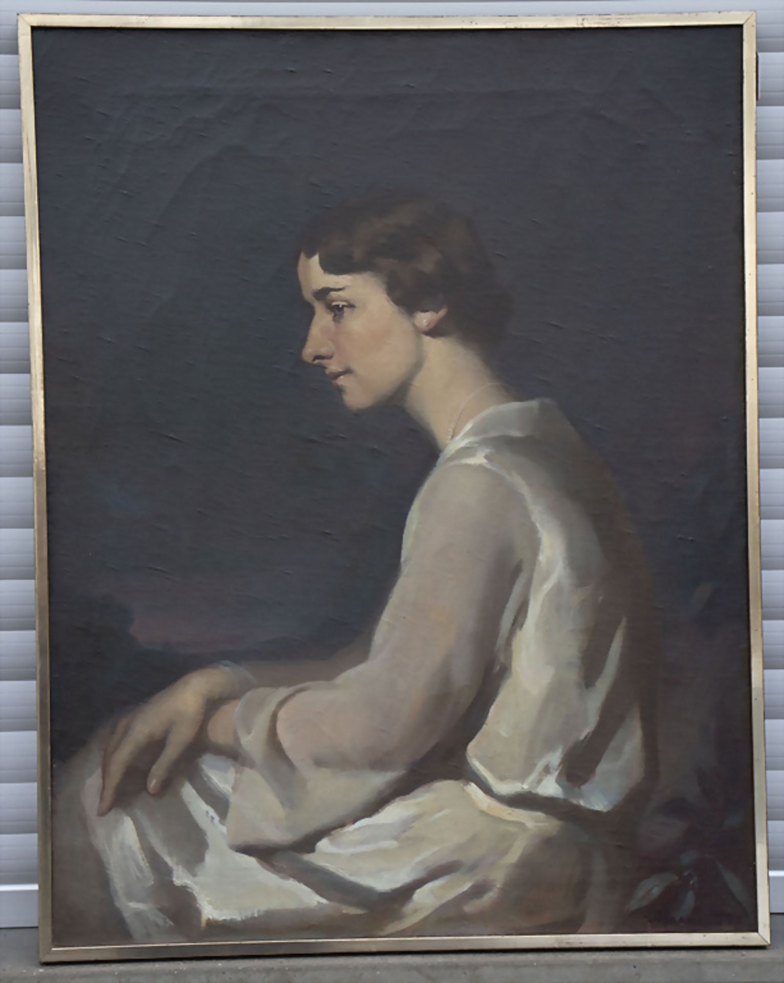 Signaturist MARÉES, 'Porträt einer Dame' / 'A portrait of a lady', um 1930 - Image 2 of 6