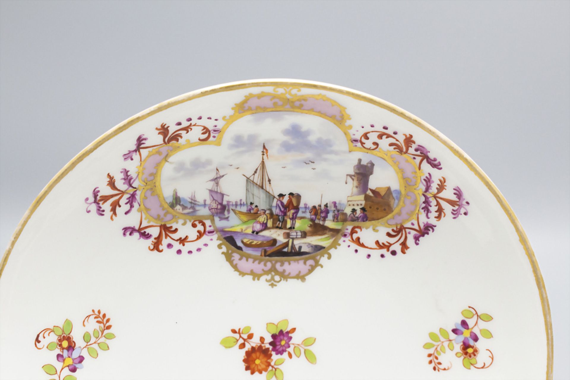 Tasse und Untertasse mit Kauffahrtei-Szenen / A cup and saucer with harbor scenes, Meissen, ... - Image 6 of 13