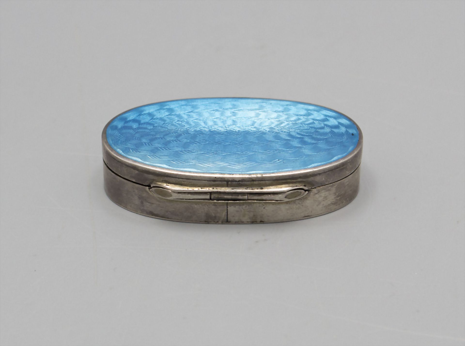 Kleine Tabatiere mit Emaille / A snuff box with enamel, um 1900 - Image 4 of 8