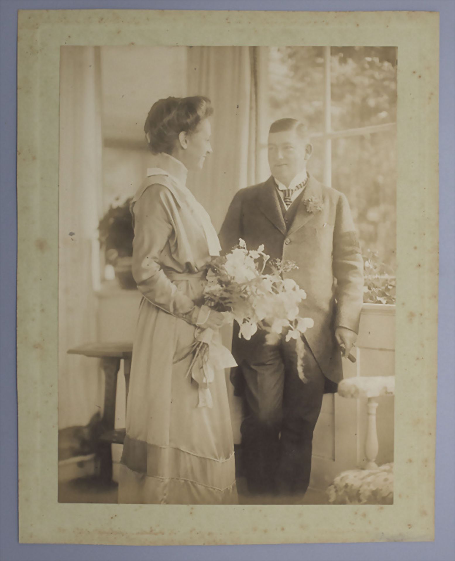 Fotografie Brautpaar Wilhelm Fürst zu Hohenzollern & Adelgunde Prinzessin von Bayern, um 1915