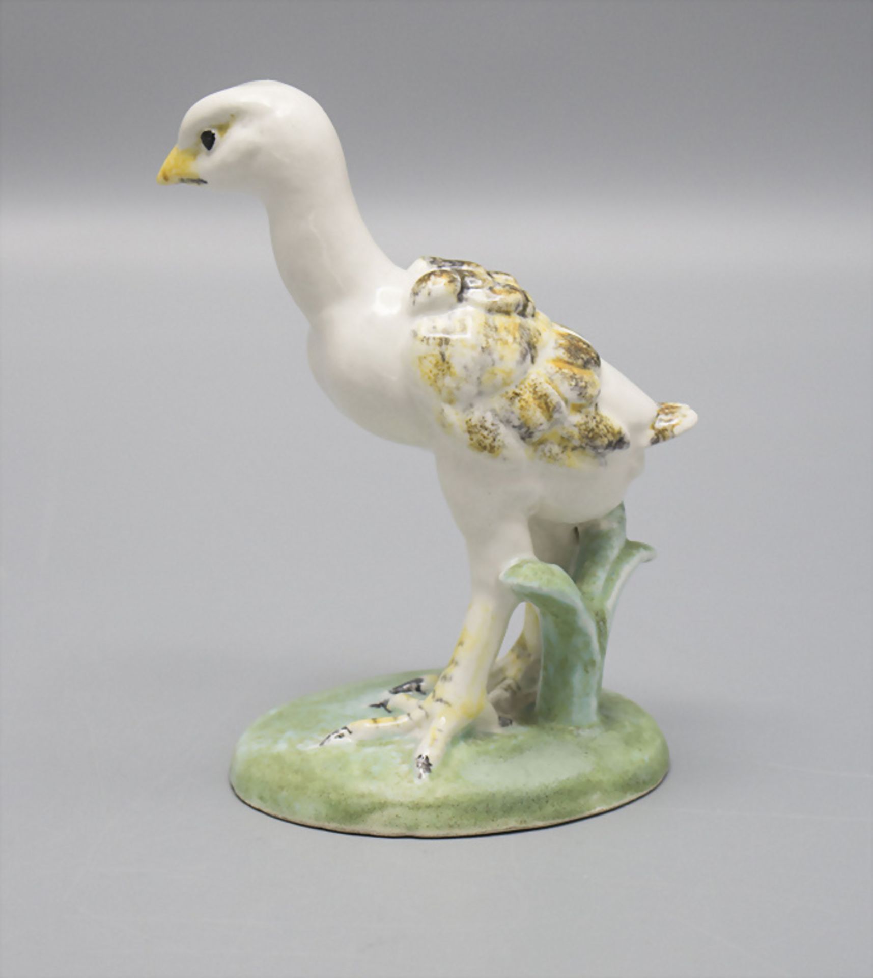 Keramikfigur 'Küken' / A ceramic figure of a chick, Eduard Klablena, Keramos, Wien, um 1918 - Image 4 of 5