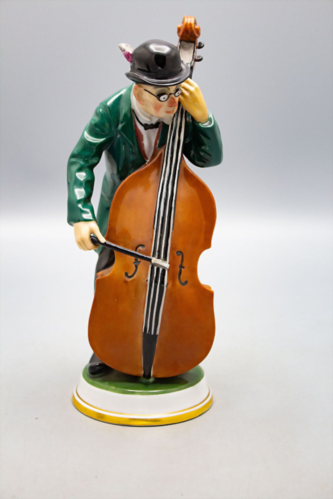 Figur 'Bassist' / A figure of a bass player, Rosenthal, Selb, 20. Jh. - Bild 5 aus 7