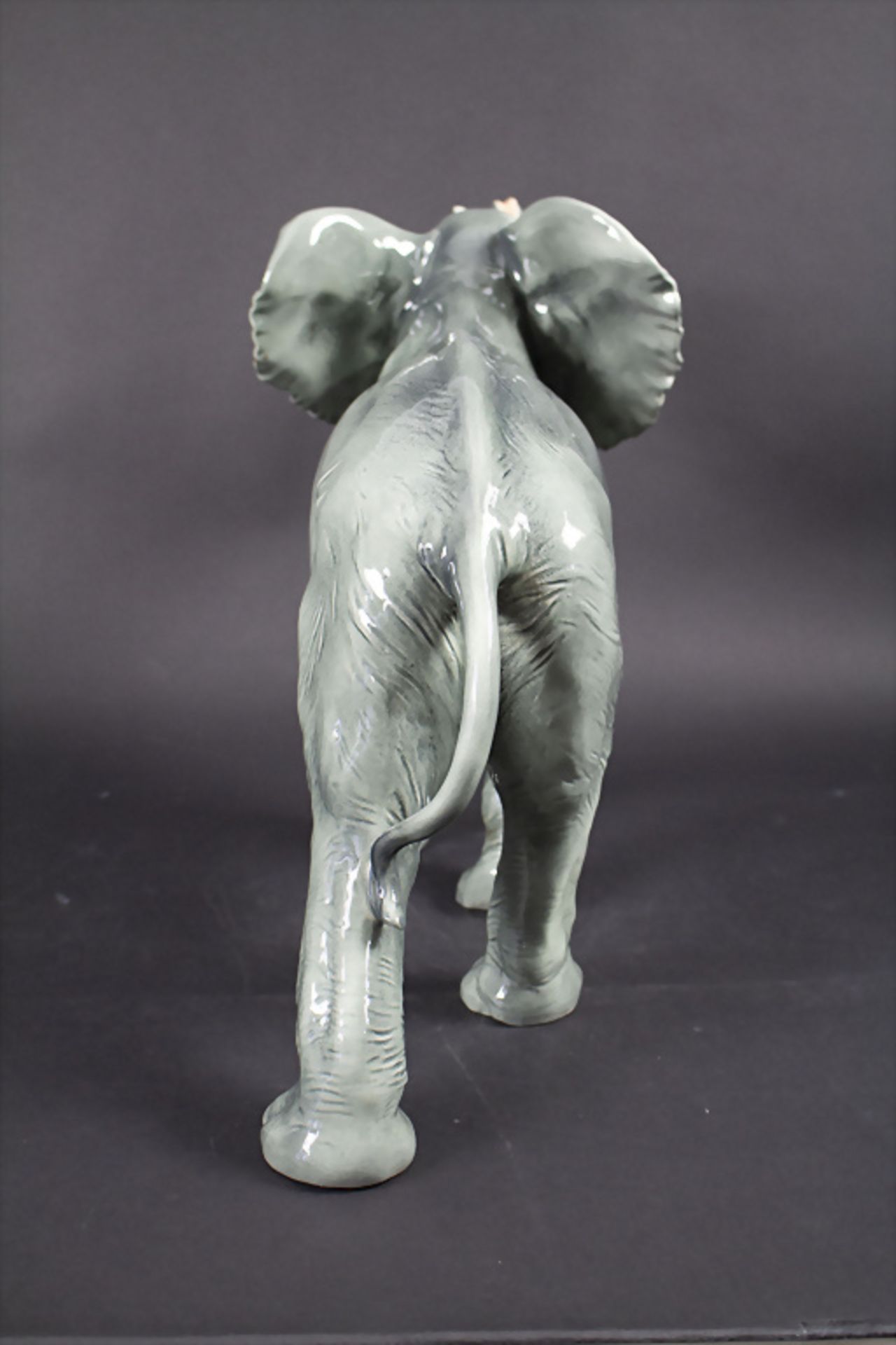 Elefant / A pottery elephant, Vokstedt-Rudolstadt, um 1910 - Image 6 of 8