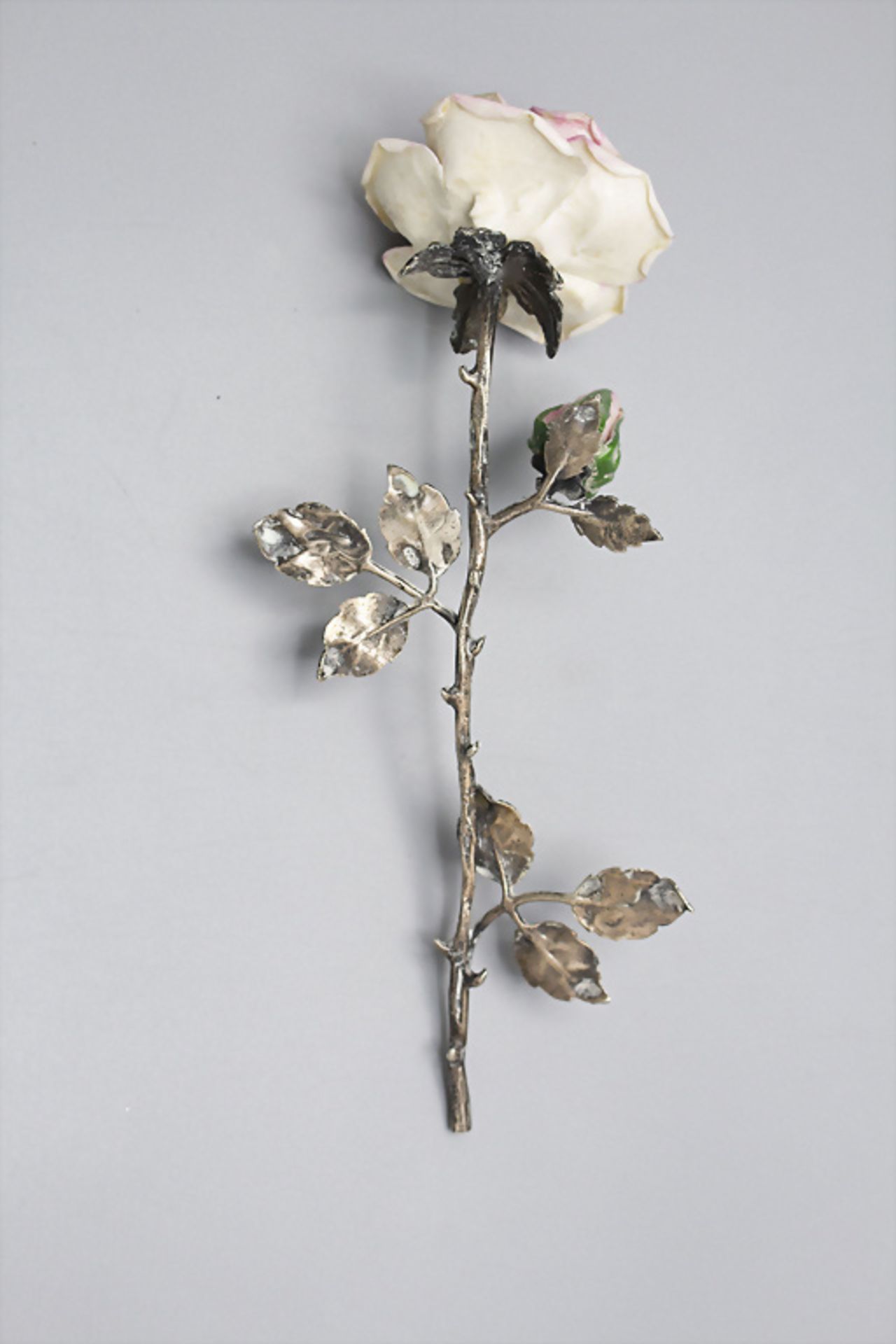 Rose aus Porzellan und Silber / A single stem porcelain and silver rose, Florenz, vor 1971 - Image 3 of 5