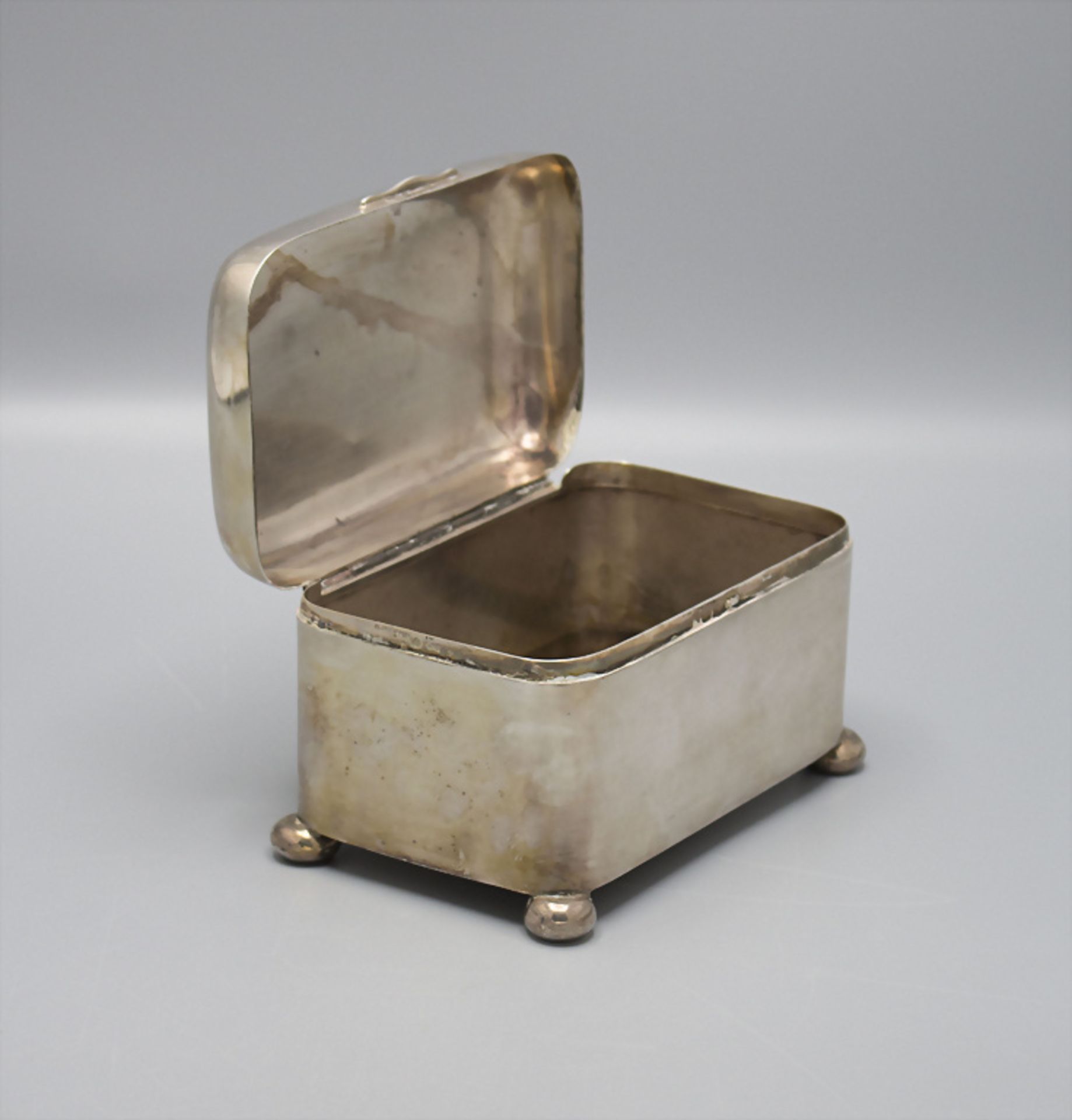 Silberdose / A silver box, H. Pfeiffer, Geislingen, um 1930