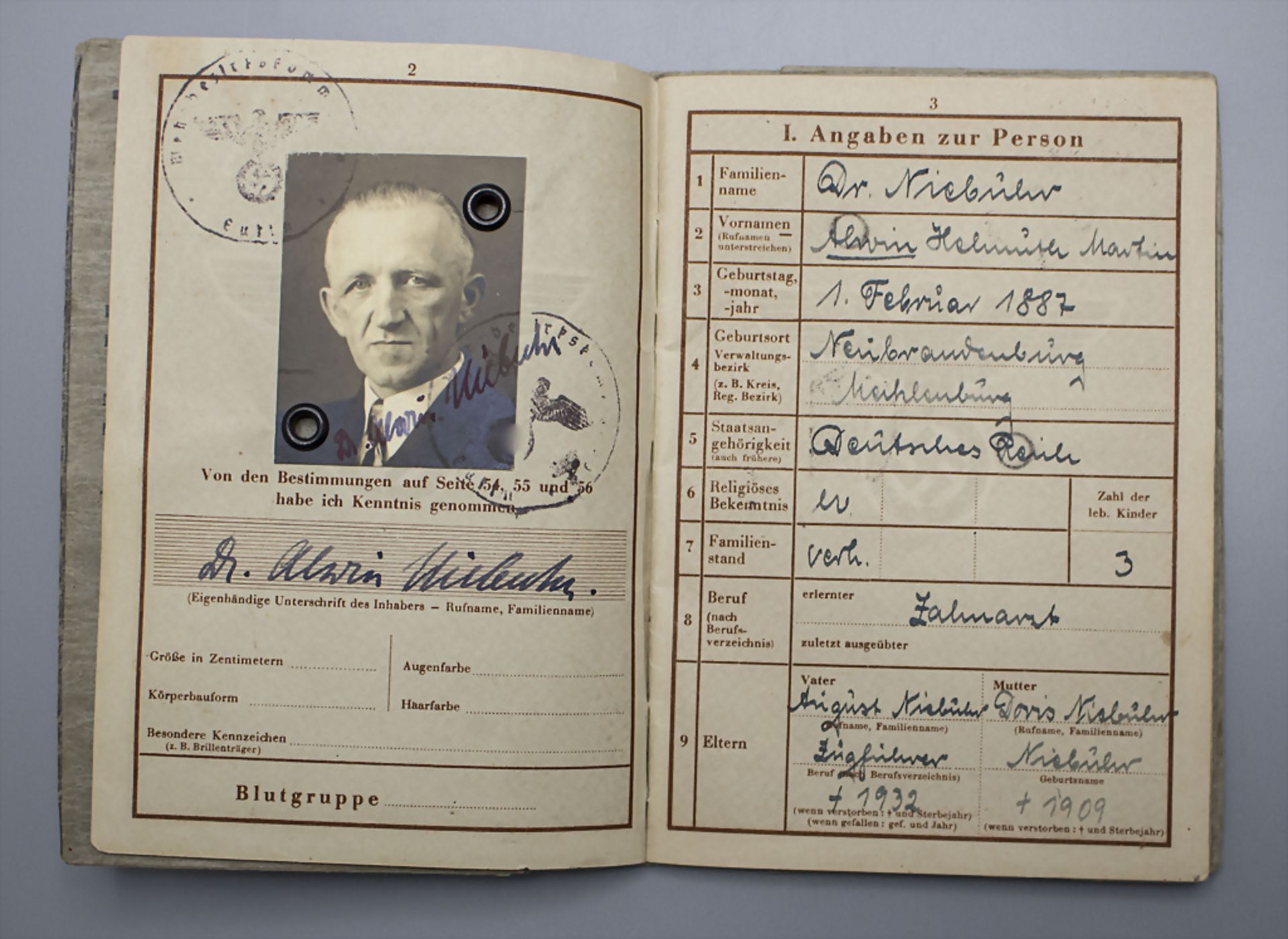 Sammlung Ausweisdokumente und Schriftstücke / A collection of identification documents, ... - Bild 5 aus 5