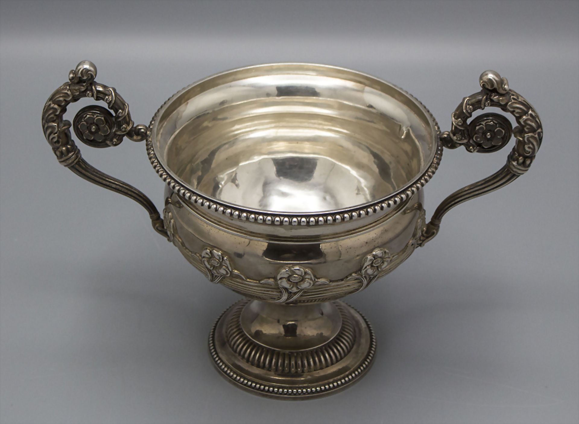 Empire Bonboniere / A silver Empire bonbonnière, Paris, 1819-1838 - Image 3 of 9