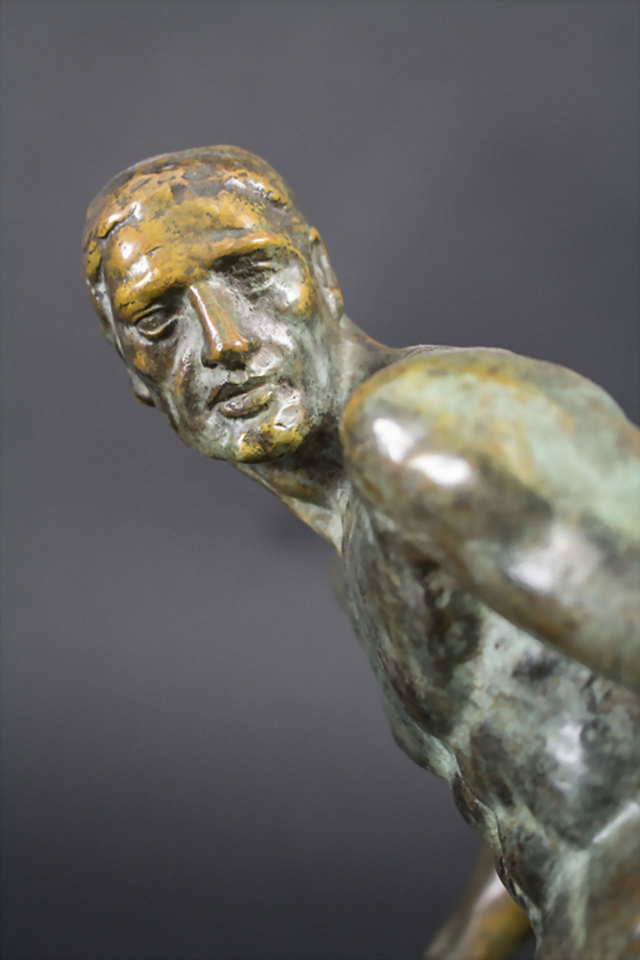 Pierre LE FAGUAYS (1892-1962), Art Déco Bronzeplastik 'Athletischer Steuermann' / An Art Deco ... - Image 2 of 8