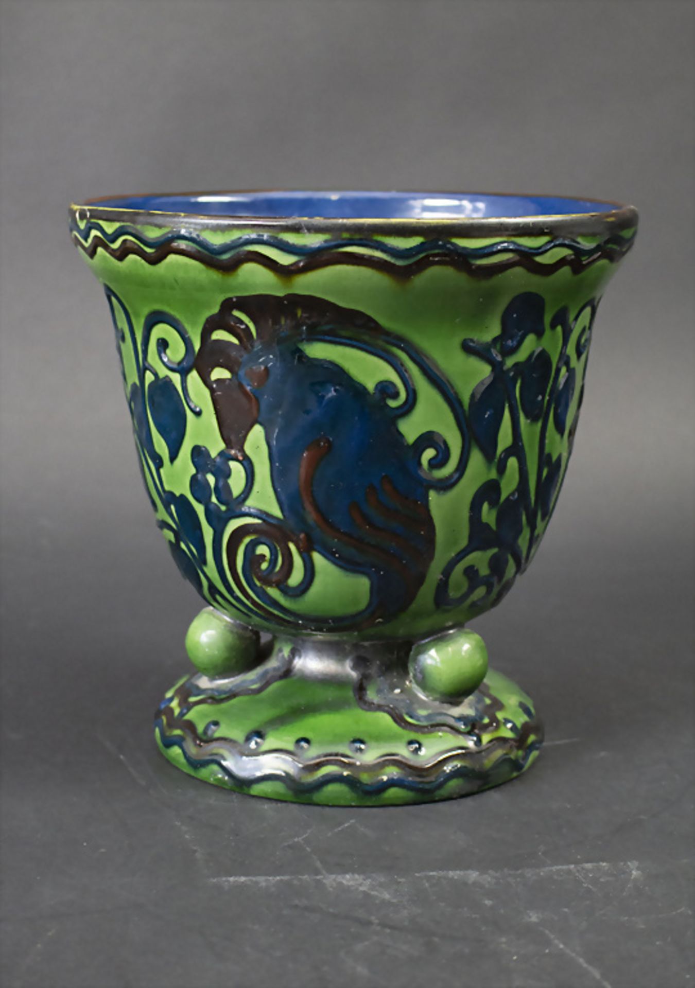 Jugendstil Majolika Vase / An Art Nouveau majolica vase, Tonwerke Kandern, um 1915 - Bild 3 aus 6