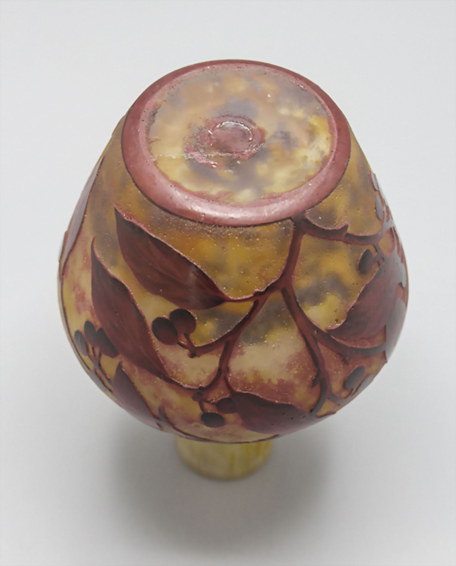 Jugendstil Vase 'Linguster' / An Art Noveau vase 'Privet', Daum, Nancy, um 1900 - Image 4 of 4