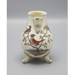 Kanne mit Vogel- u. Insektenmalerei / A porcelain pot with birds and insects, Ludwigsburg, um 1770