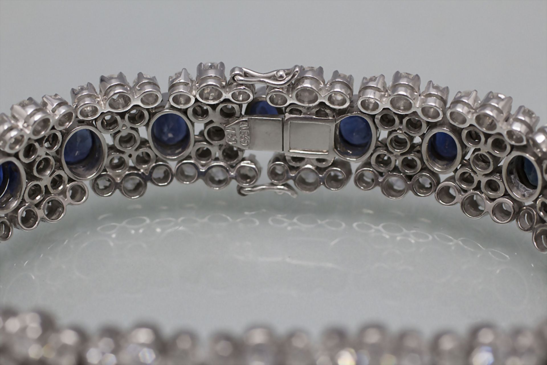 Damenarmband mit Saphiren und Diamanten / A ladies 18 ct white gold bracelet with sapphires ... - Bild 3 aus 3