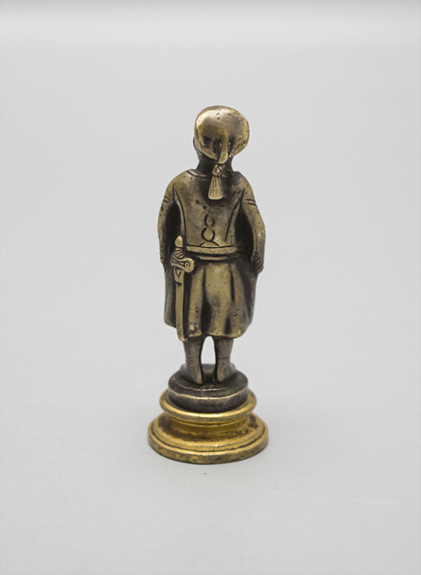 Miniatur Bronzefigur 'junger Orientale mit Schwert' als Petschaft / A miniature bronze seal ... - Bild 3 aus 4