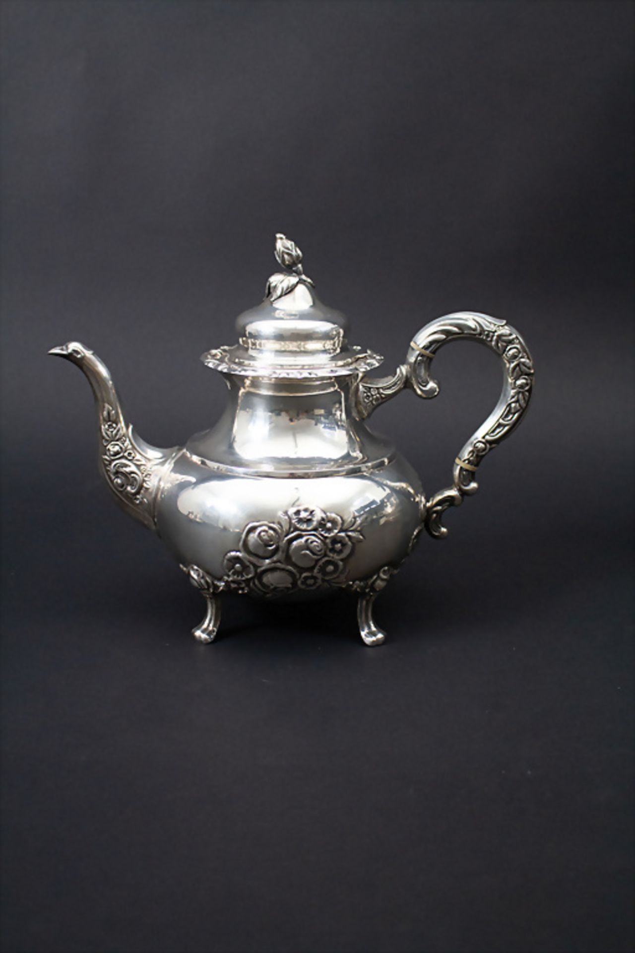 Kaffee- und Teekern / A silver coffee and tea set, Otto Wolter, Schwäbisch Gmünd, 20. Jh. - Bild 4 aus 9