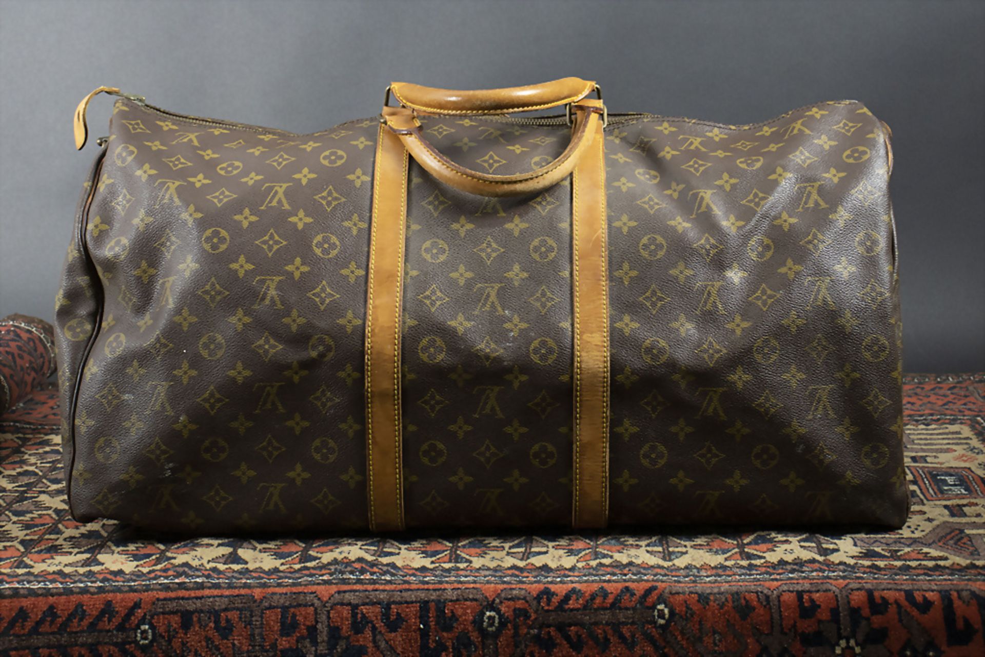 Reisetasche / A traveling bag, Louis Vuitton, Paris, 2. Hälfte 20. Jh.