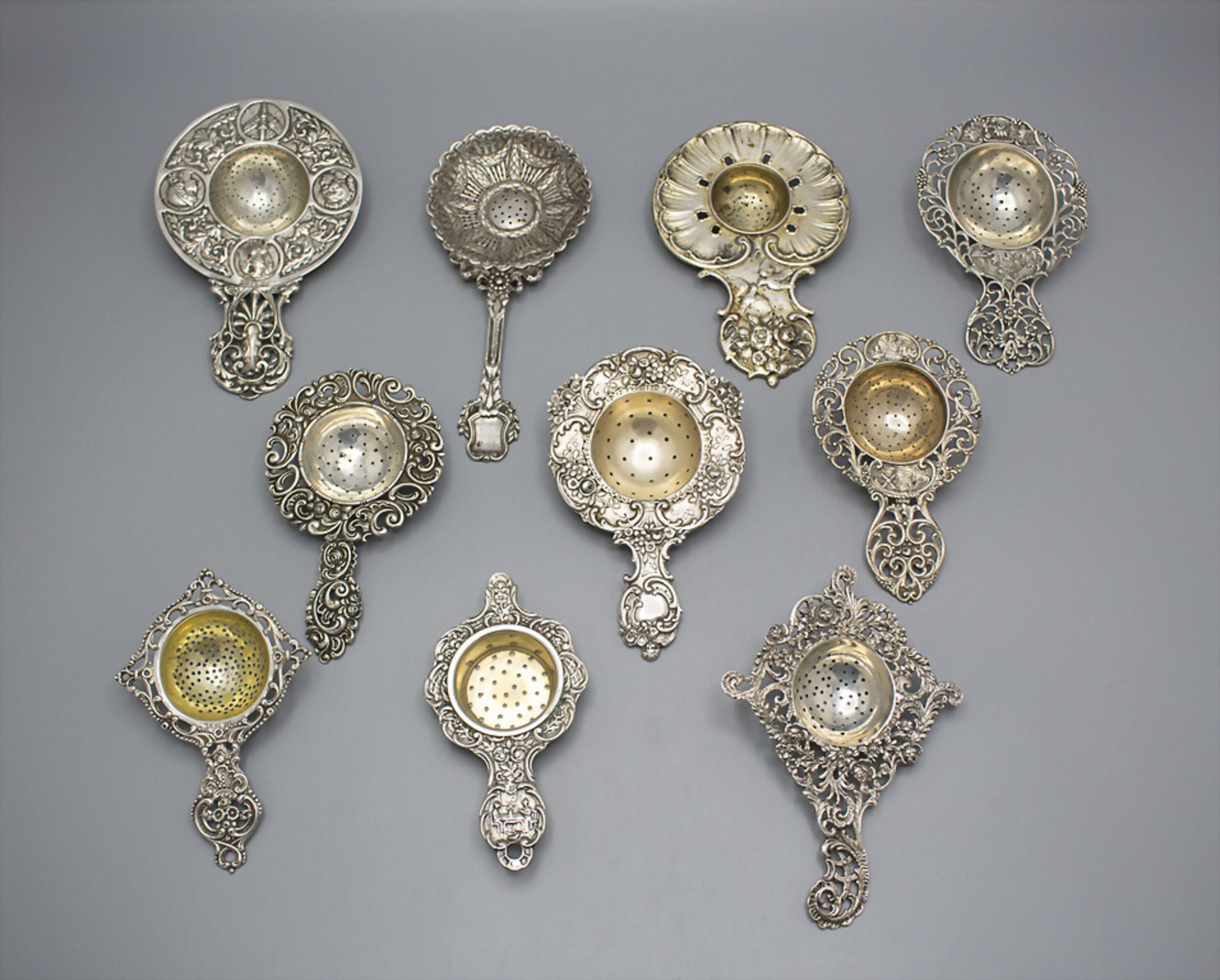 Konvolut aus 10 Teesieben / A set of 10 tea strainers, um 1890