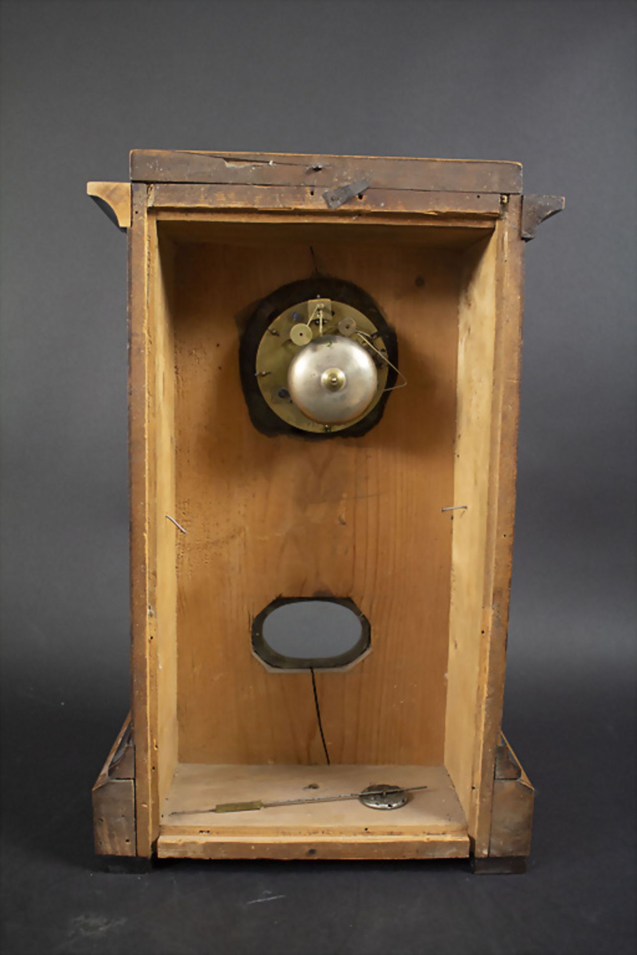 Biedermeier Tischuhr / A table clock, Paris, um 1850 - Image 6 of 9