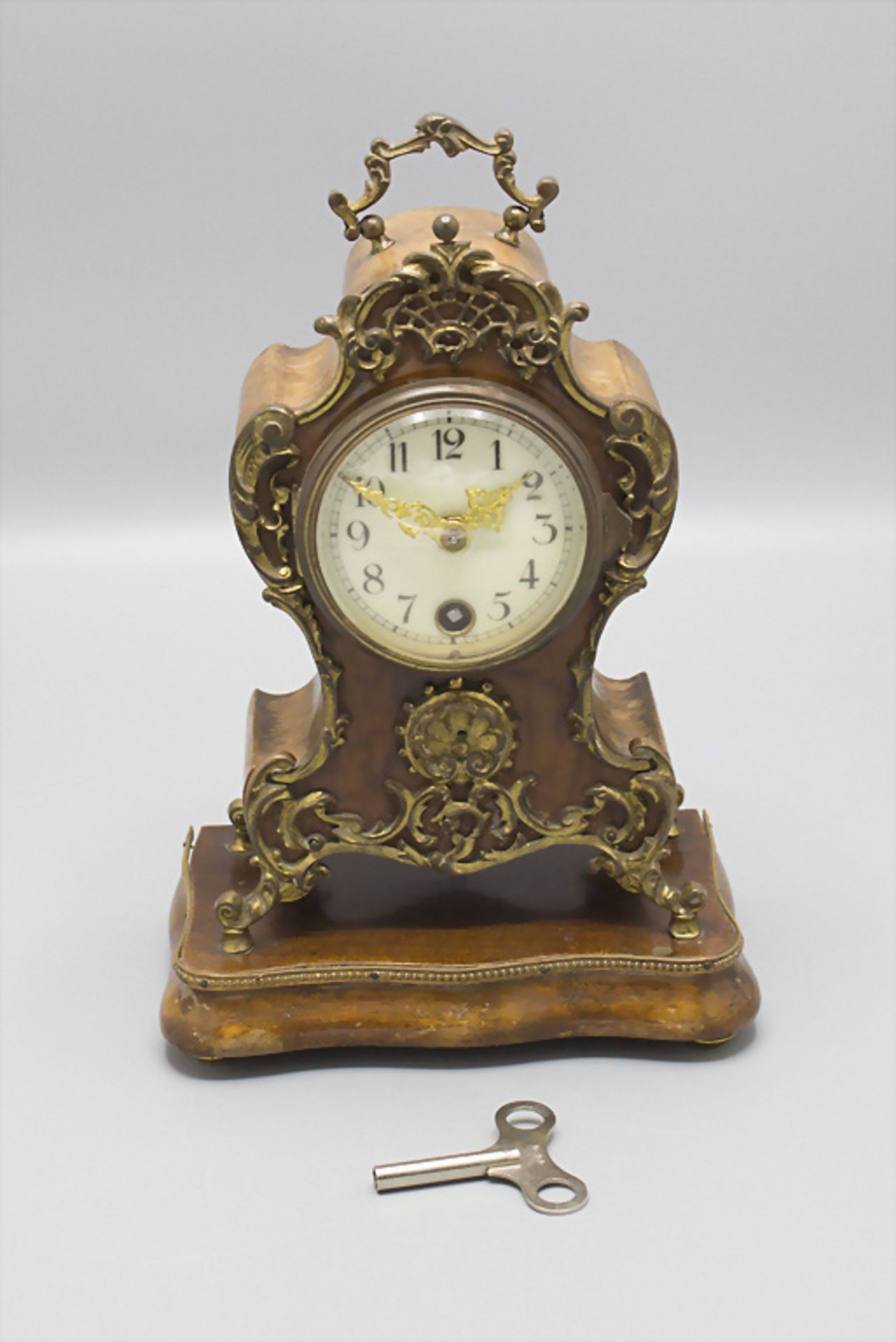 Lenzkirch Kaminuhr / A mantelpiece clock, um 1910