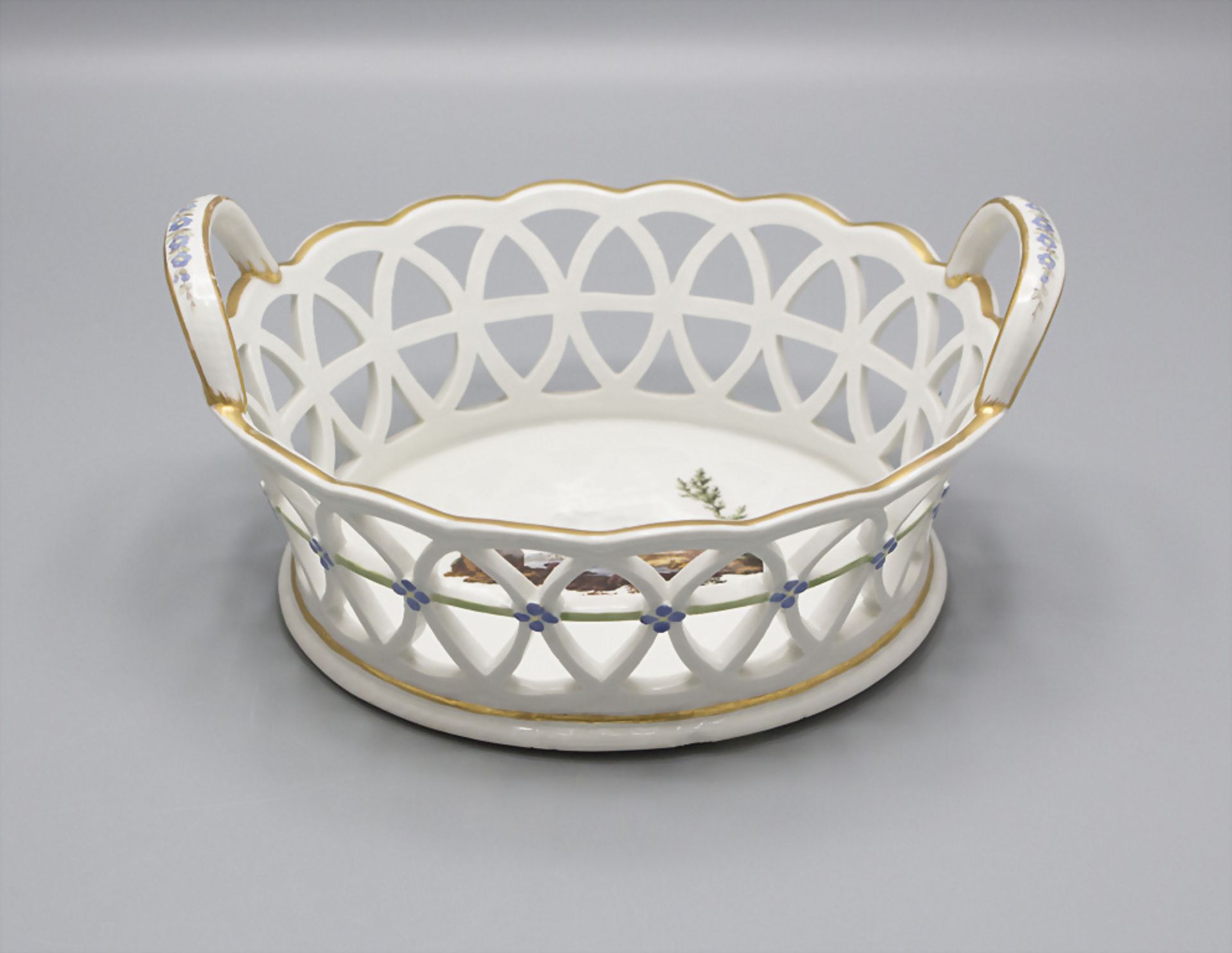 Porzellankorb / A porcelain basket, Fürstenberg, 18. Jh. - Bild 2 aus 4