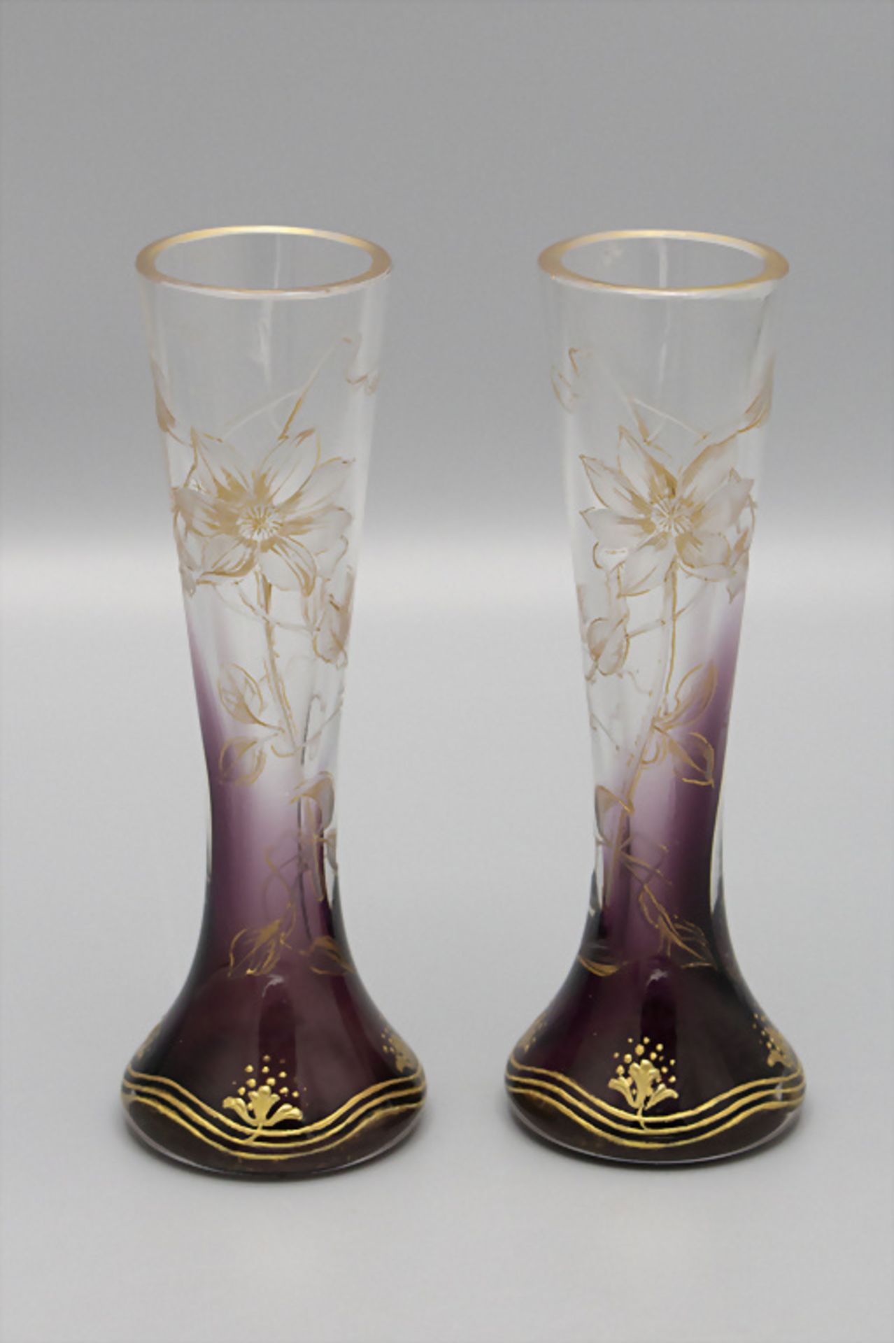 Paar Miniatur Jugendstil Vasen mit Anemone / 2 miniature glass vases with anemone, Harrach, um 1900