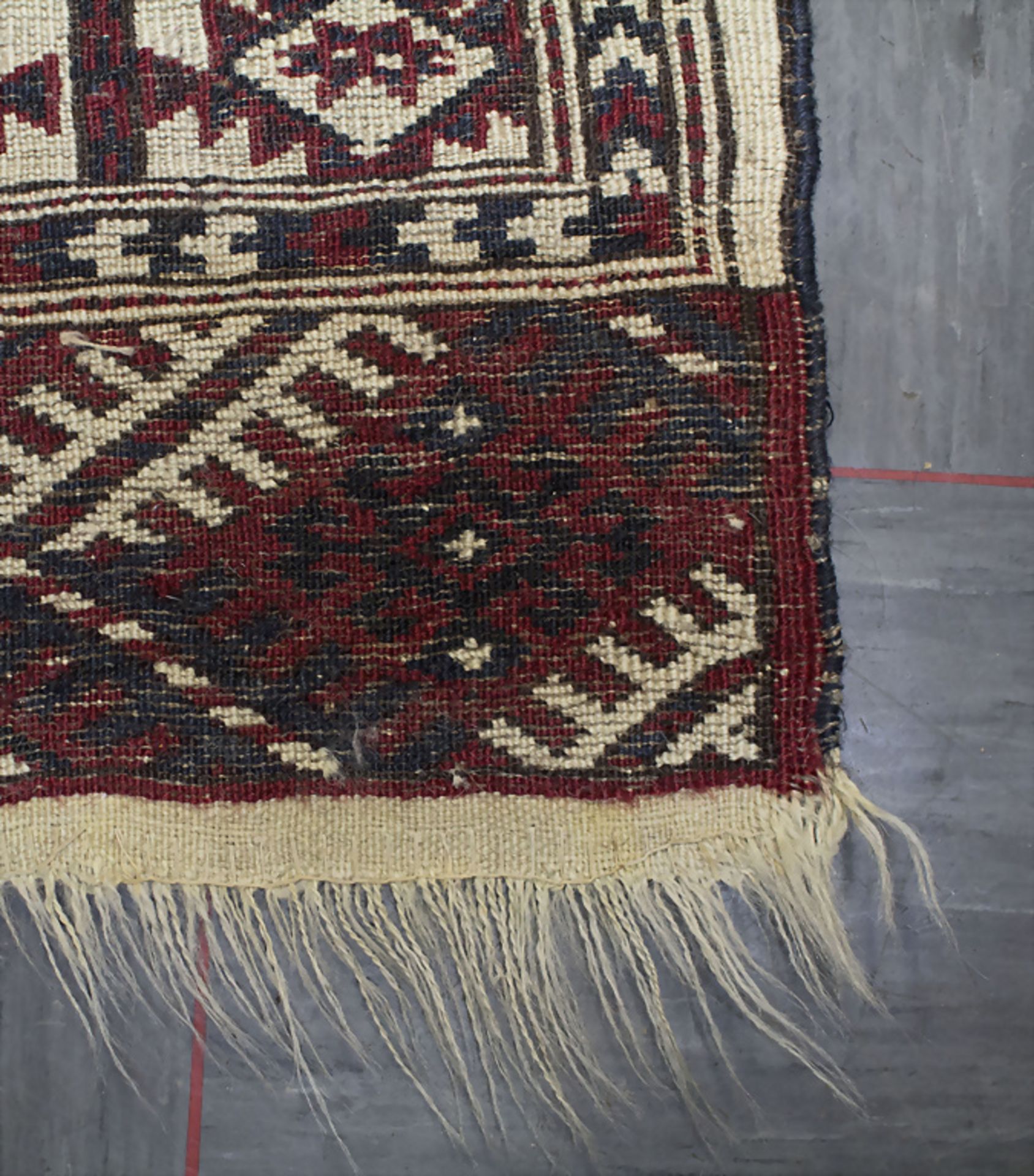 Teppich / A carpet, Kaukasus, Flachgewebe - Bild 2 aus 2