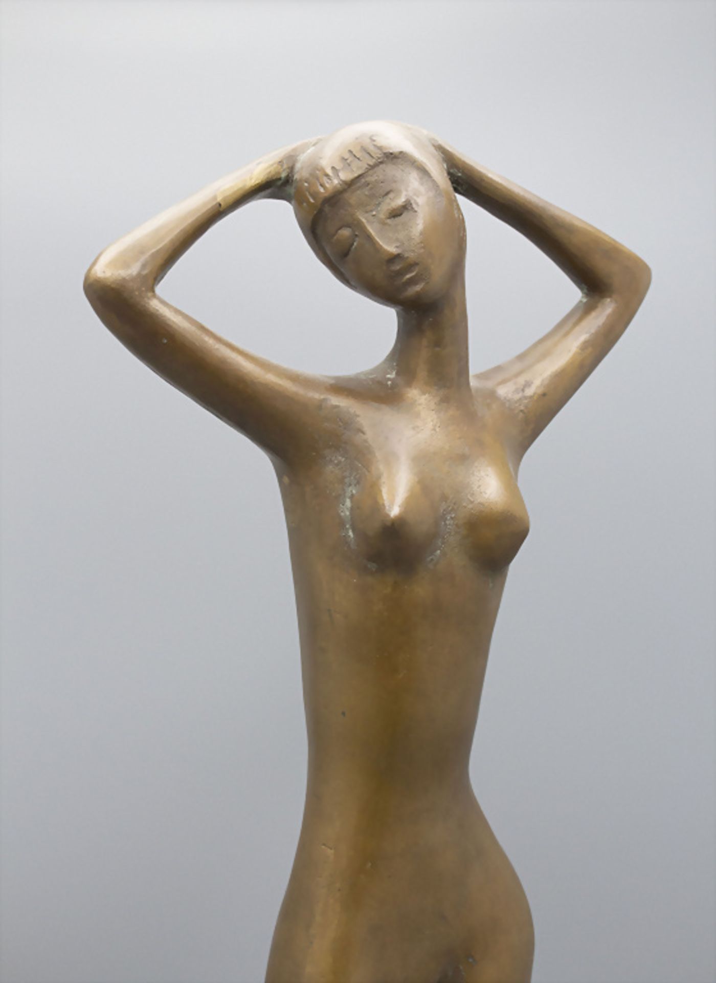Bronzeplastik 'Weiblicher Akt' / A bronze figure of a 'female nude' - Bild 5 aus 7