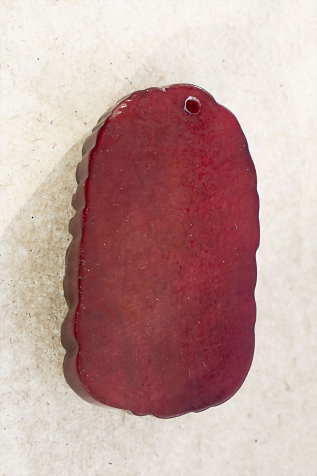 Anhänger mit Drachen aus rote Jade (?) / A red jade (?) pendant - Image 4 of 4