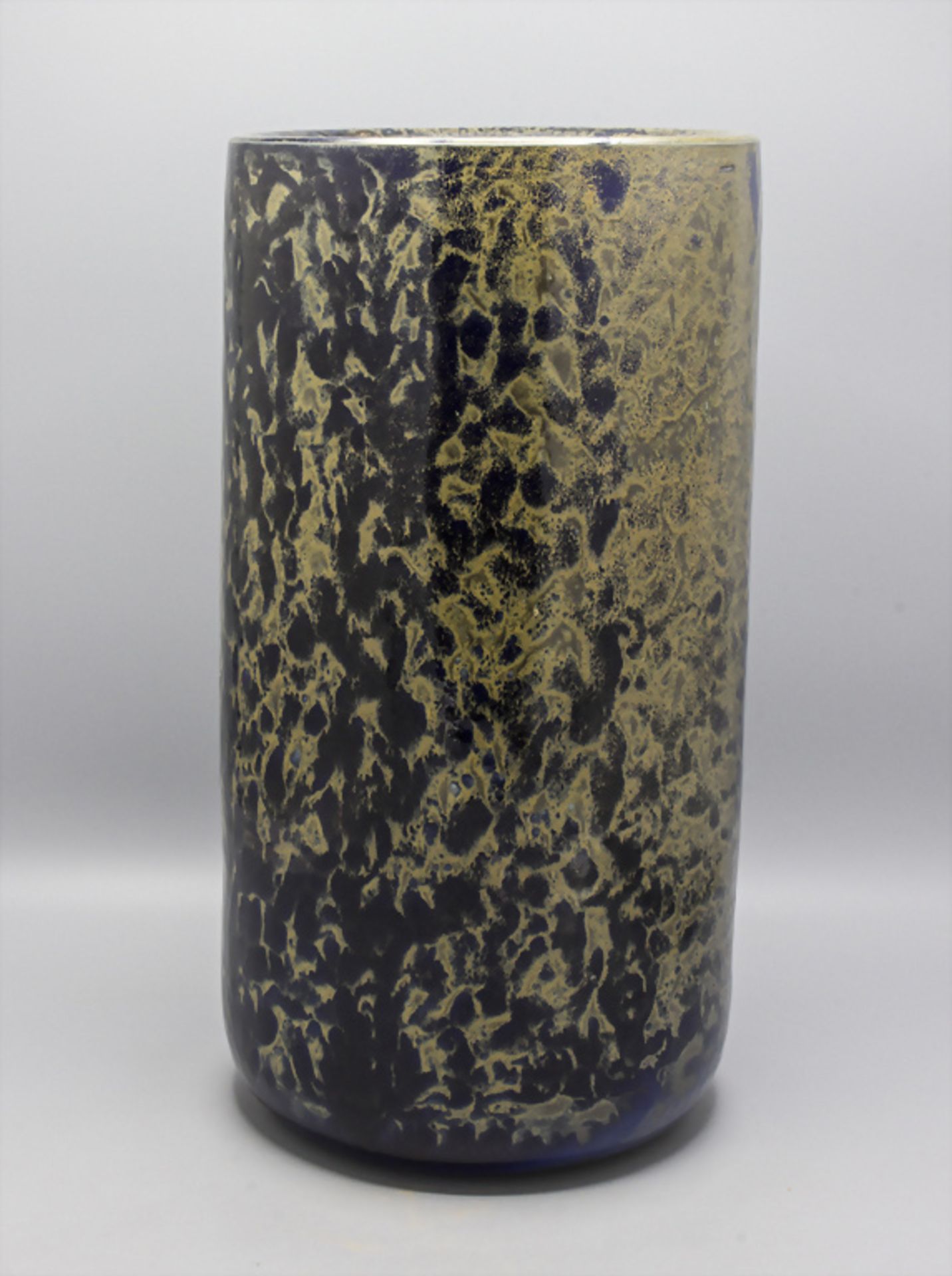 Beate Kuhn (1927-2015), Studiokeramik, zylindrische Vase, um 1970