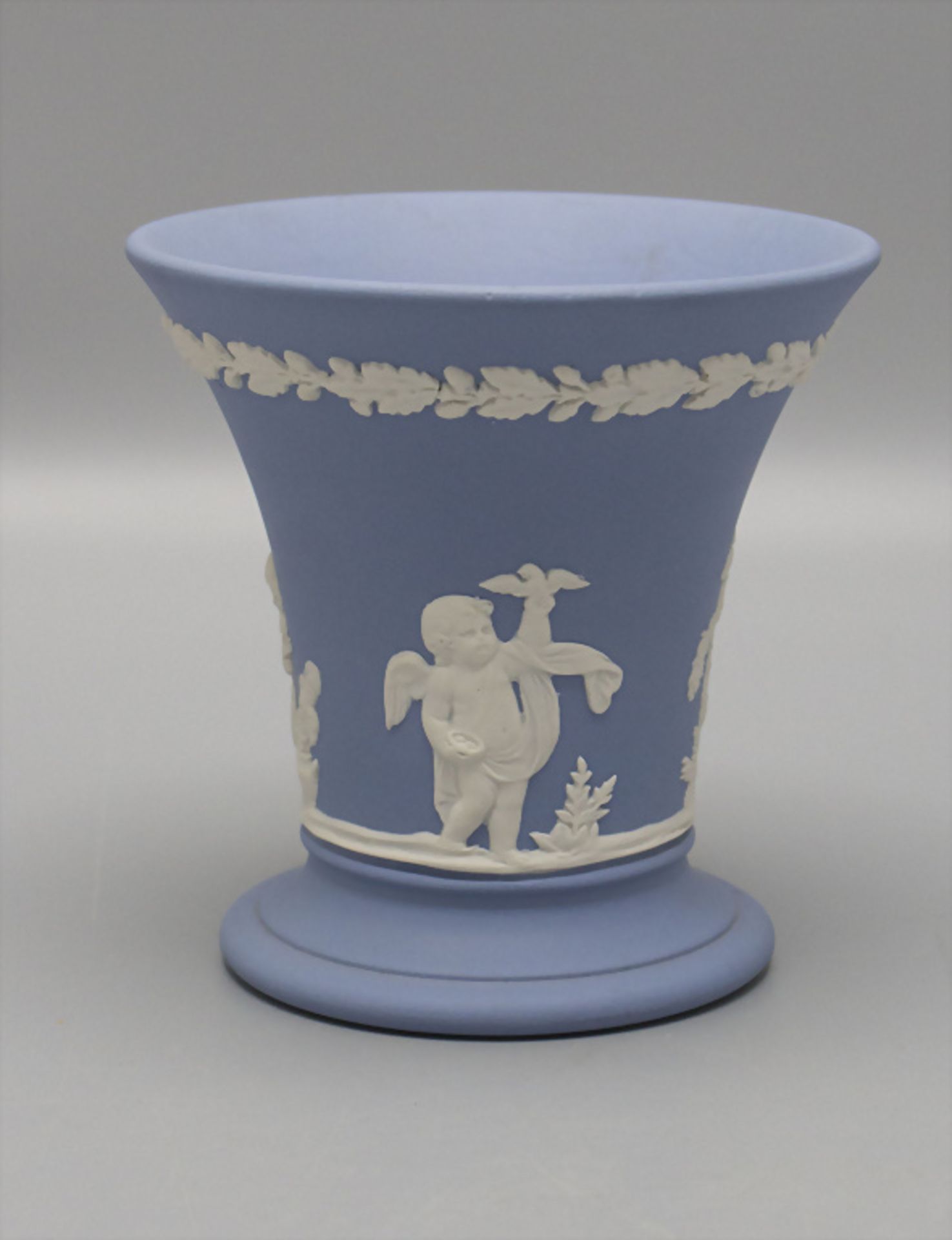 Konvolut von 4 Wedgewood Teilen / A set of 4 Wedgewood pieces, 20. Jh. - Bild 7 aus 9