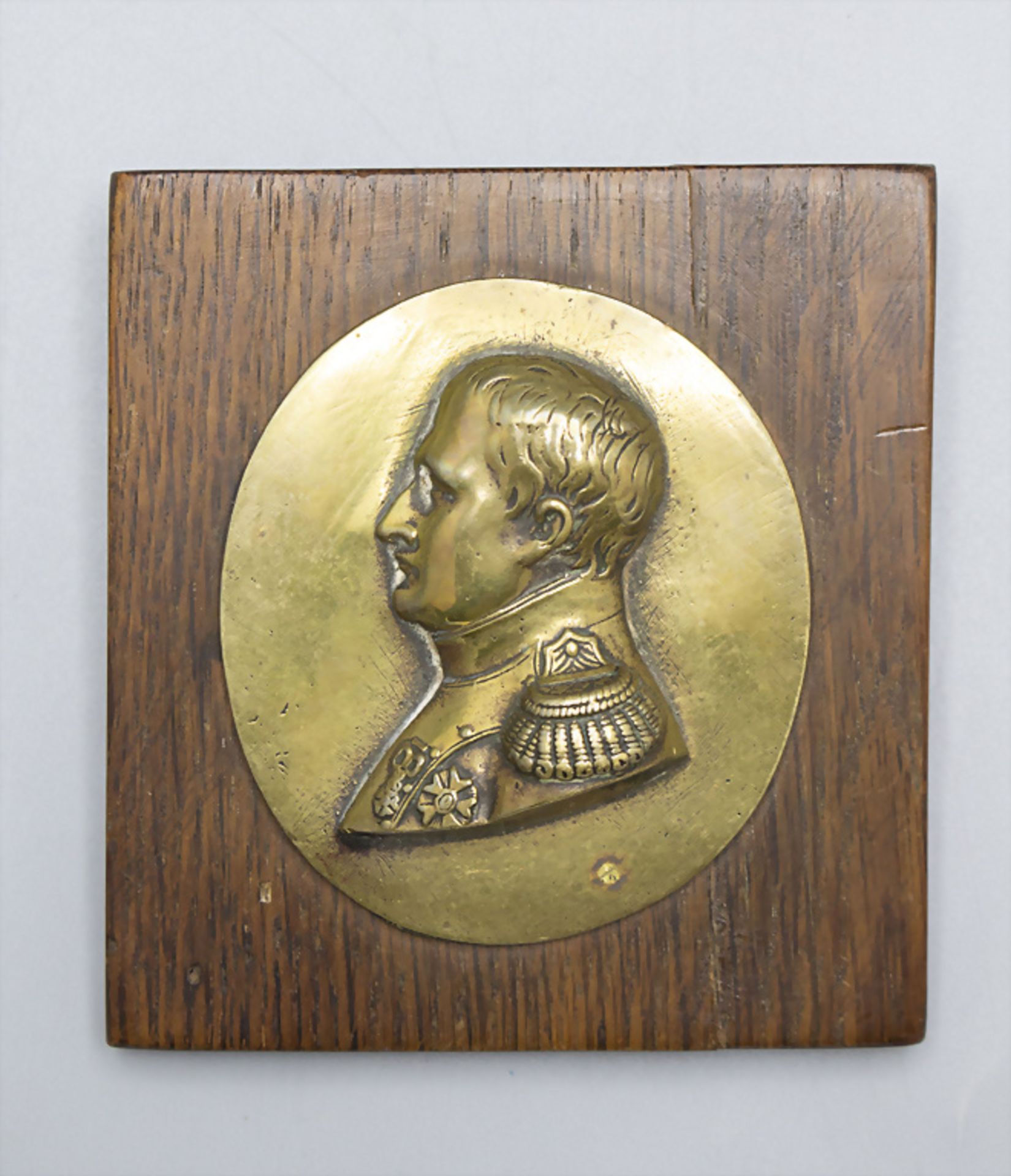 Messing Miniatur Porträt 'Napoleon Bonaparte' / A brass miniature portrait of Napoleon ...