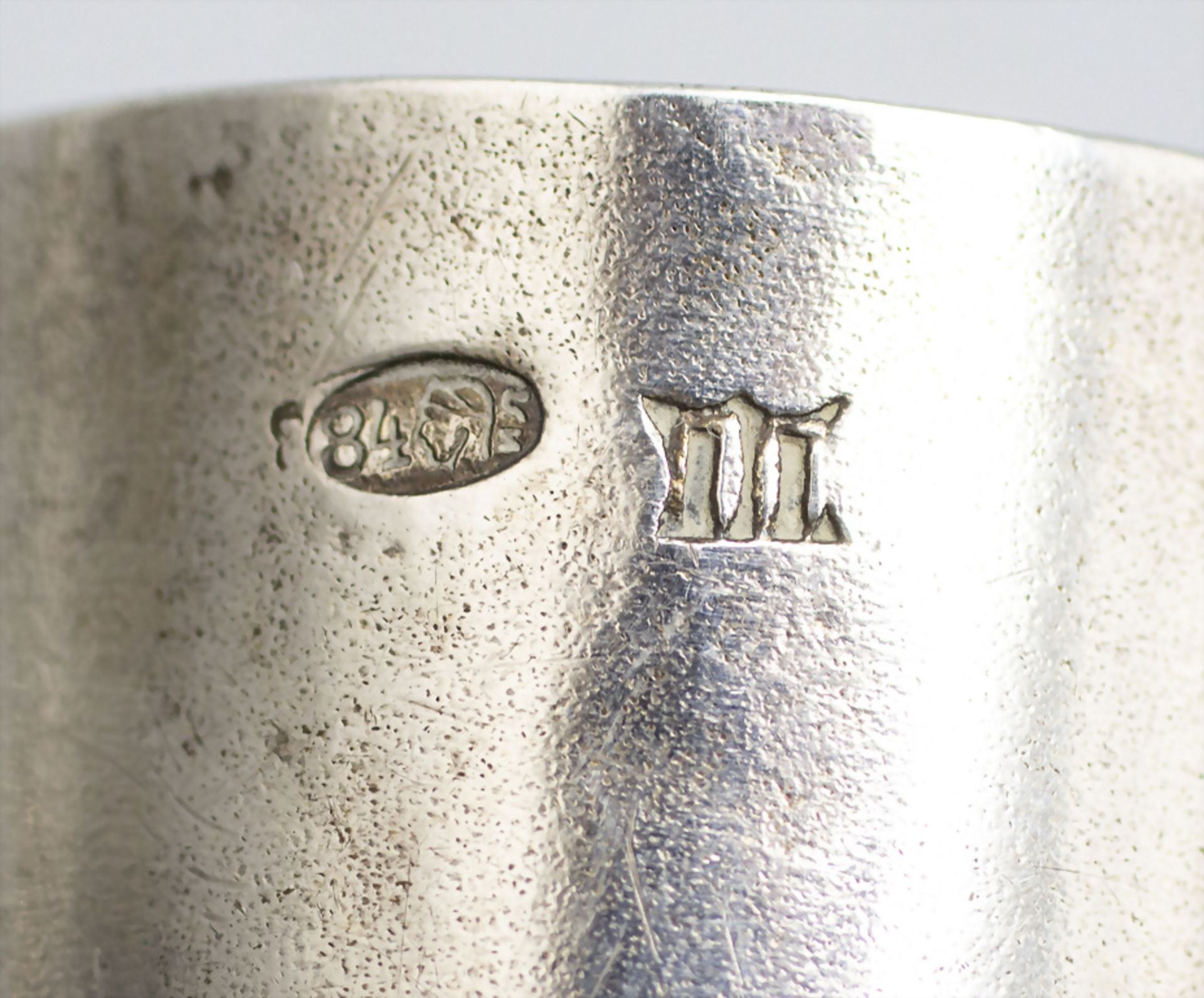 2 Vodka Becher / Two silver Vodka cups, Moskau/Moscow, 1896-1908 - Image 9 of 9