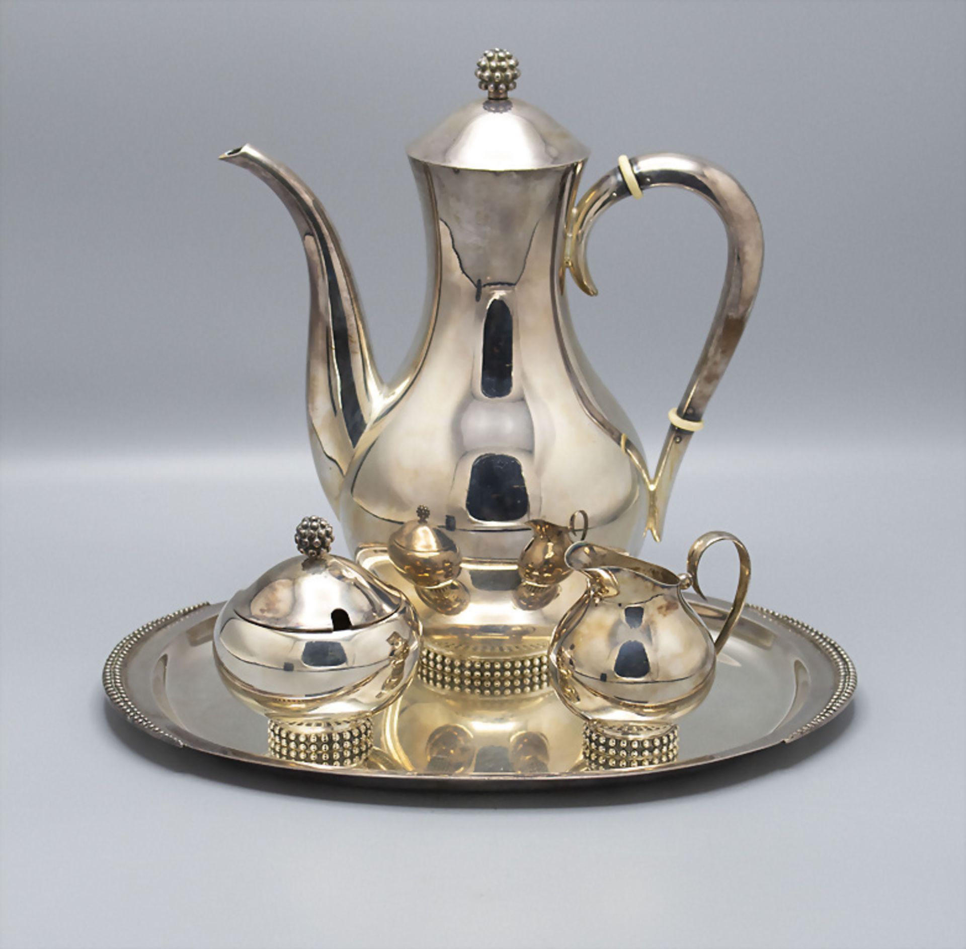 Art Déco Teeservice / An Art Deco Sterling silver tea set, Gebr. Deyhle, Schwäbisch Gmünd, um 1935