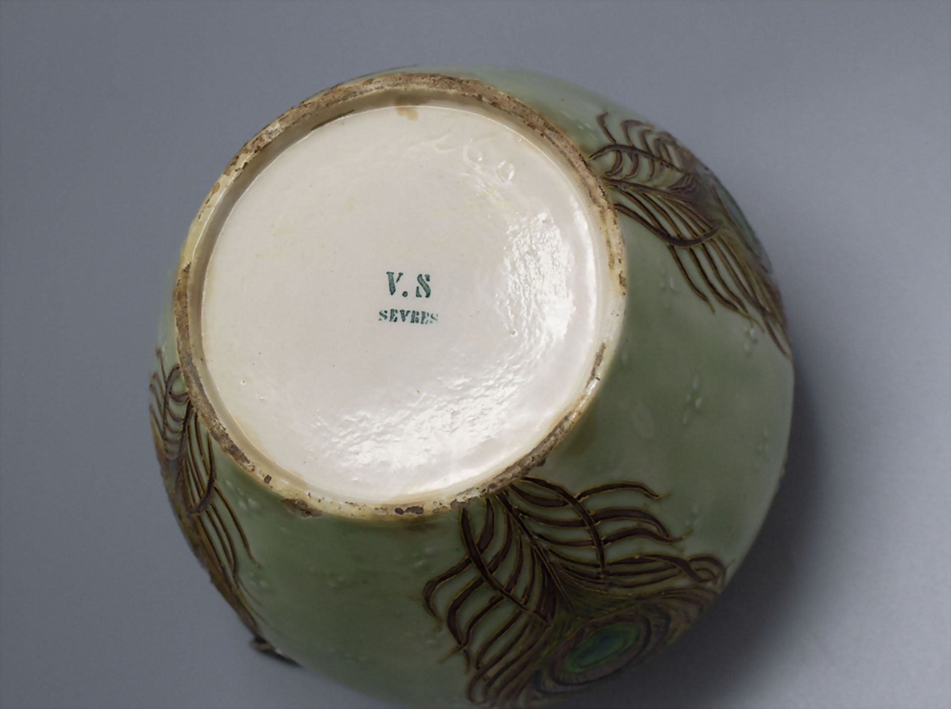 Jugendstil Keksdose mit Silbermontur und Pfauenfedern / An Art Nouveau stoneware biscuit jar ... - Bild 4 aus 5