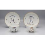 2 Porzellan Tassen mit Untertassen / Two cups with saucers, Meissen, Marcollini-Zeit 1774-1814