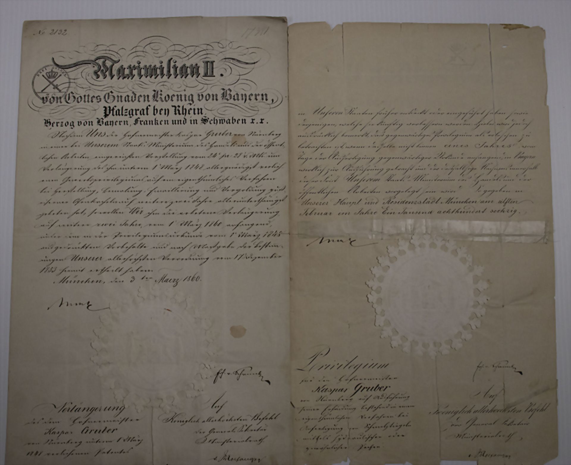 Urkunde mit Autograph 'Patent & Verlängerung' / Certificate patent & extension, Maximilian II ...