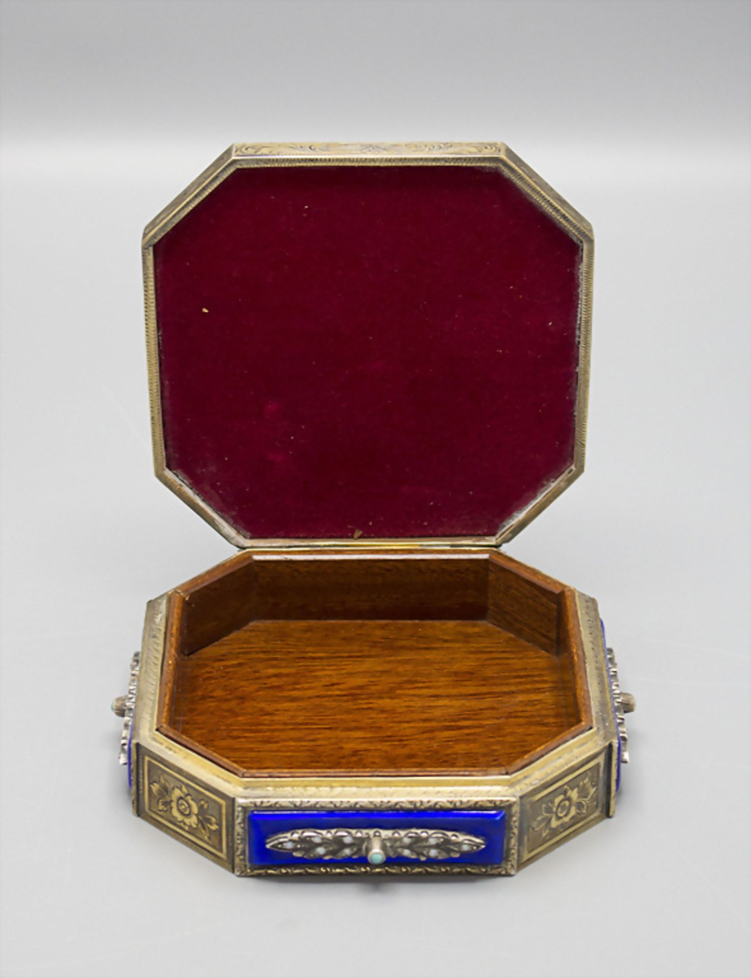 Art Déco Silber Schmuckkästchen / A silver Art Déco trinket box, um 1920 - Bild 7 aus 7