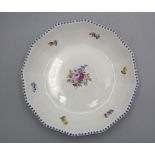 Porzellan Teller / A porcelaine plate, Nymphenburg, 20. Jh.